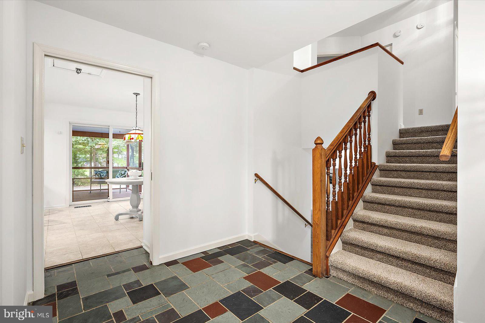 GOLF CLUB SHORES III - Residential