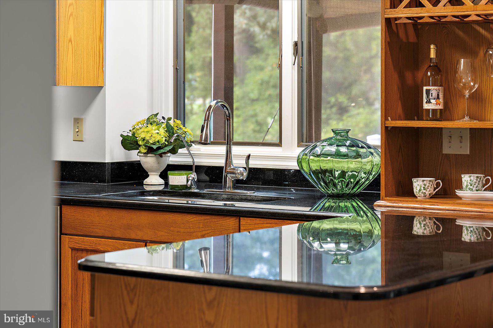 GOLF CLUB SHORES III - Residential