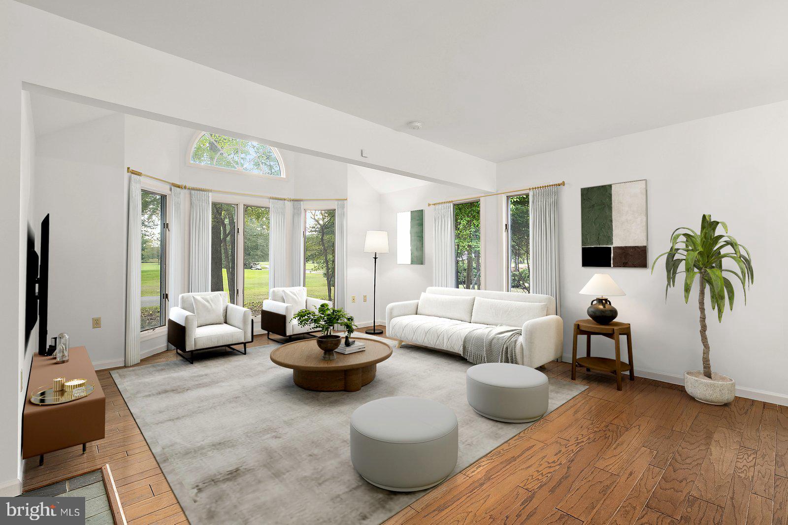 GOLF CLUB SHORES III - Residential