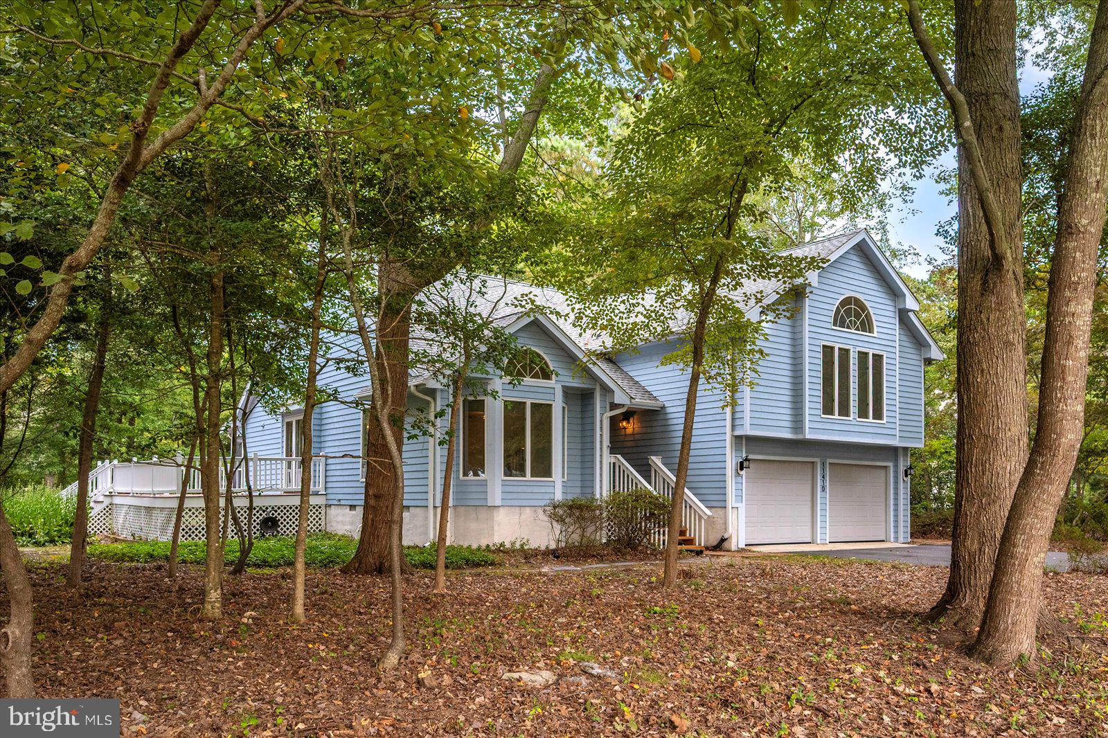 GOLF CLUB SHORES III - Residential