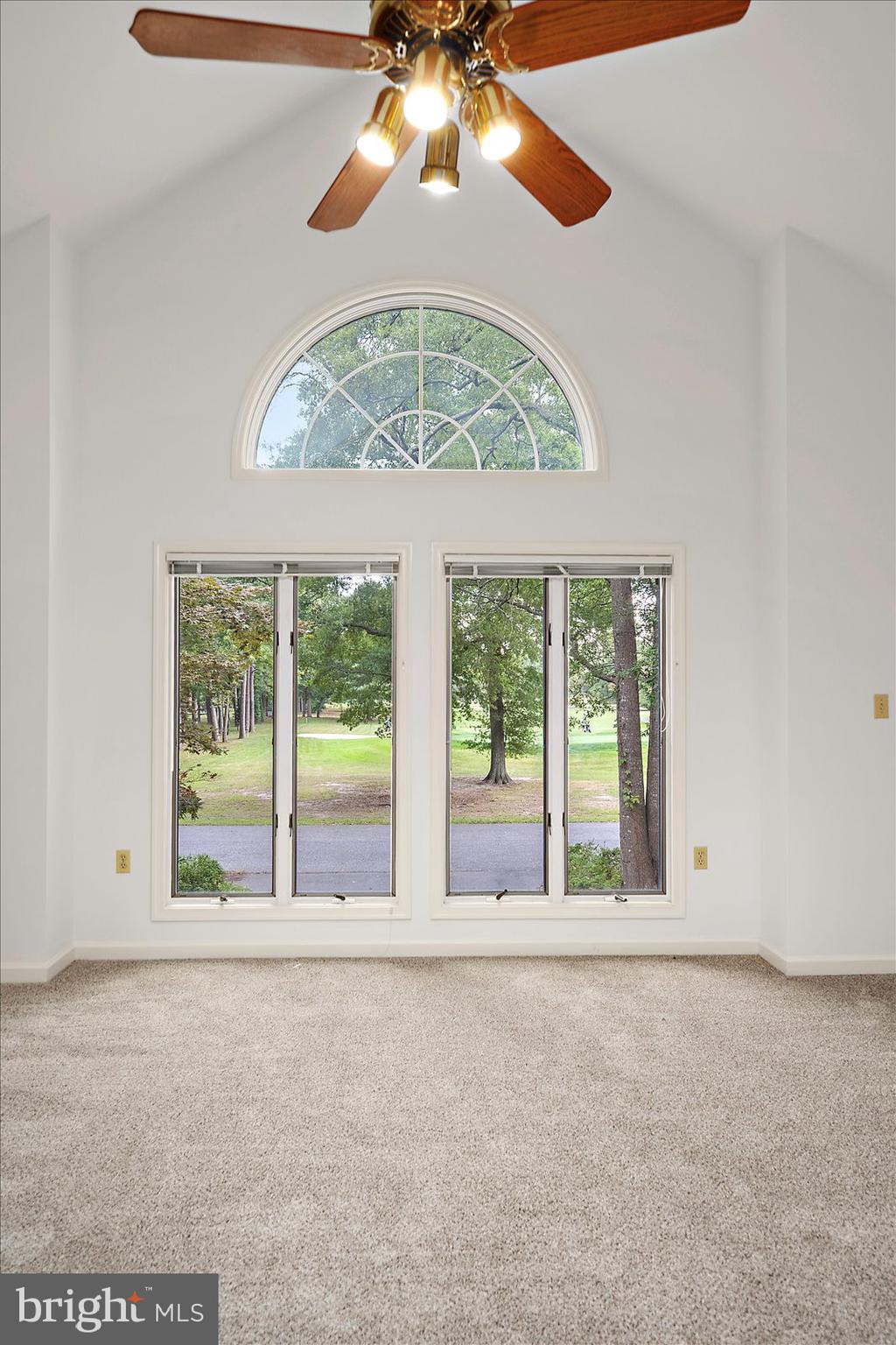 GOLF CLUB SHORES III - Residential