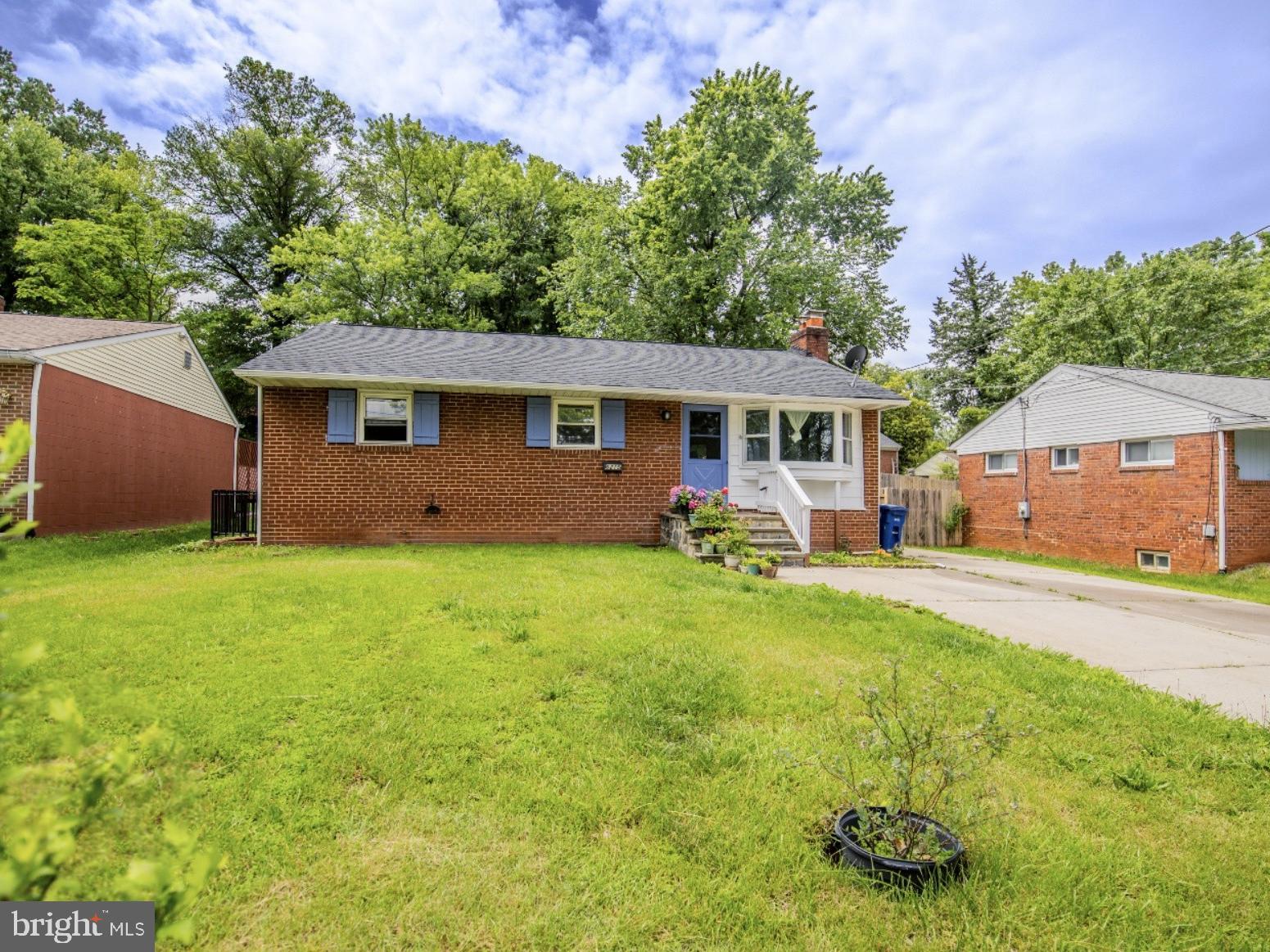 6215 SEMINOLE PLACE
