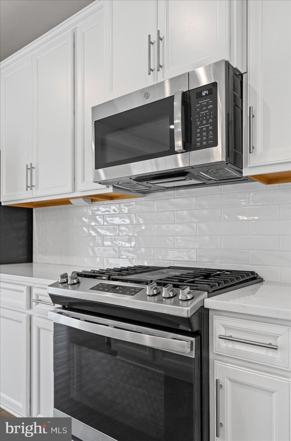 GREENLEIGH AT CROSSROADS - Residential