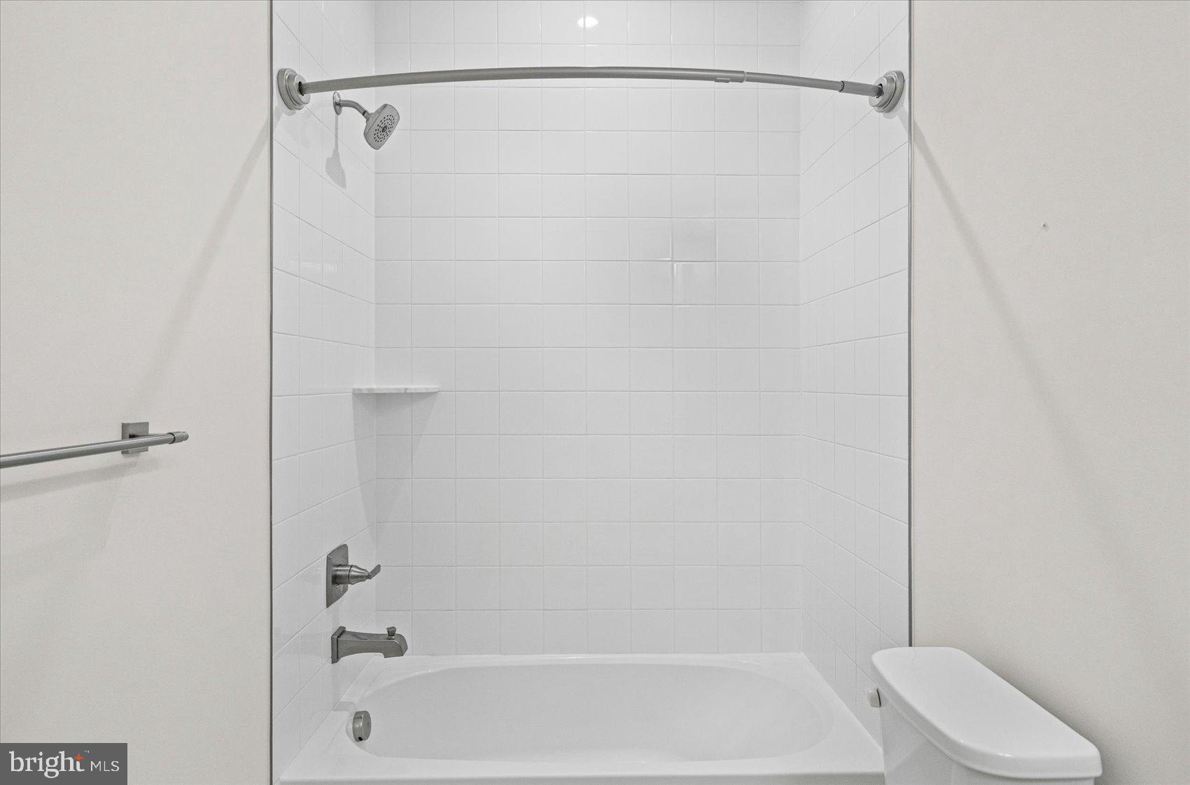 GREENLEIGH AT CROSSROADS - Residential