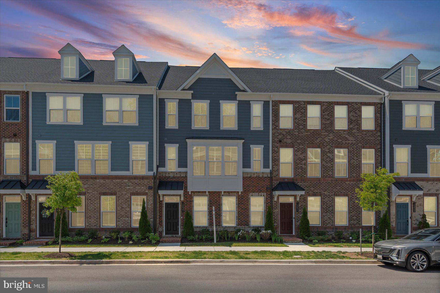 GREENLEIGH AT CROSSROADS - Residential