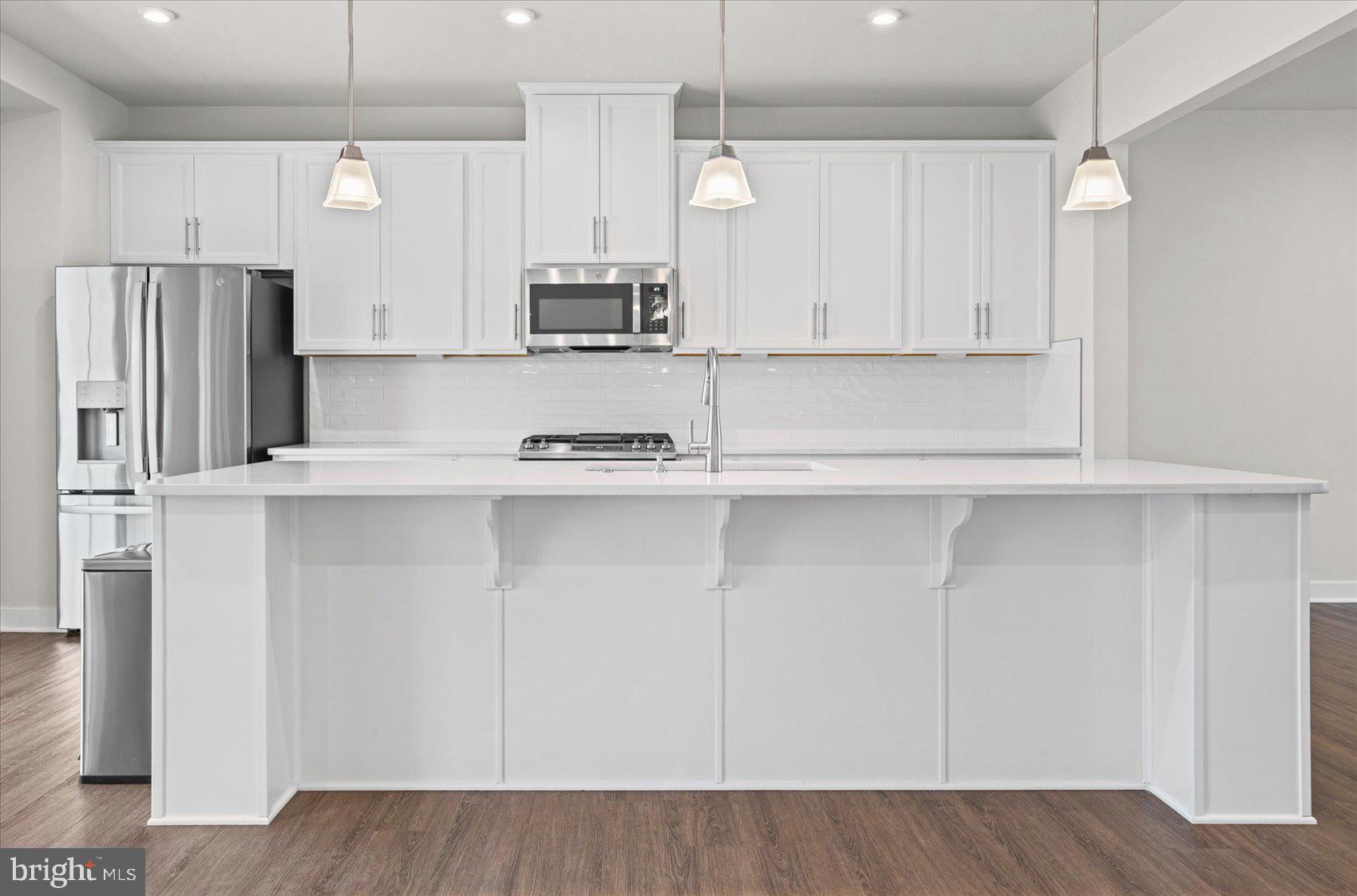 GREENLEIGH AT CROSSROADS - Residential