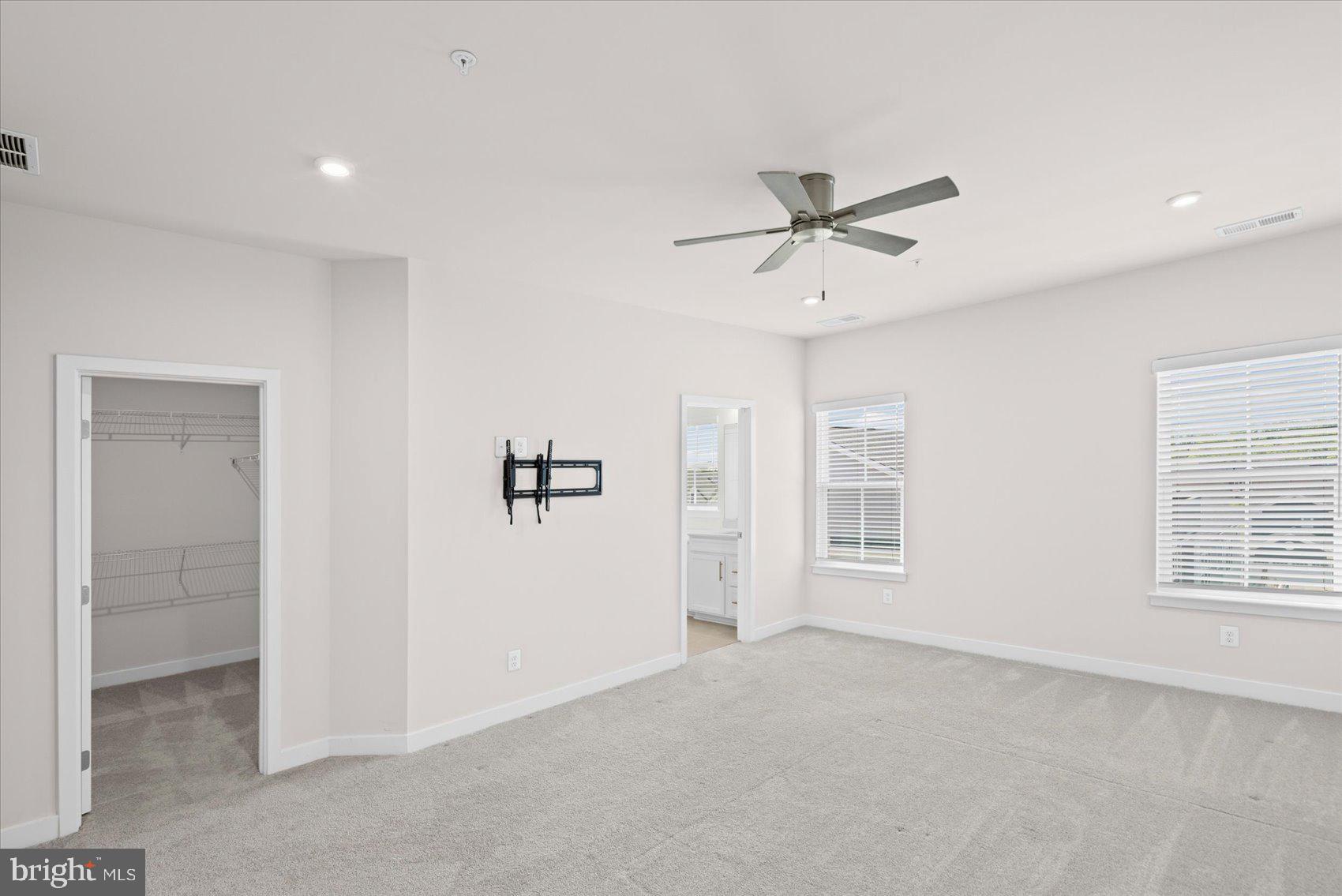GREENLEIGH AT CROSSROADS - Residential