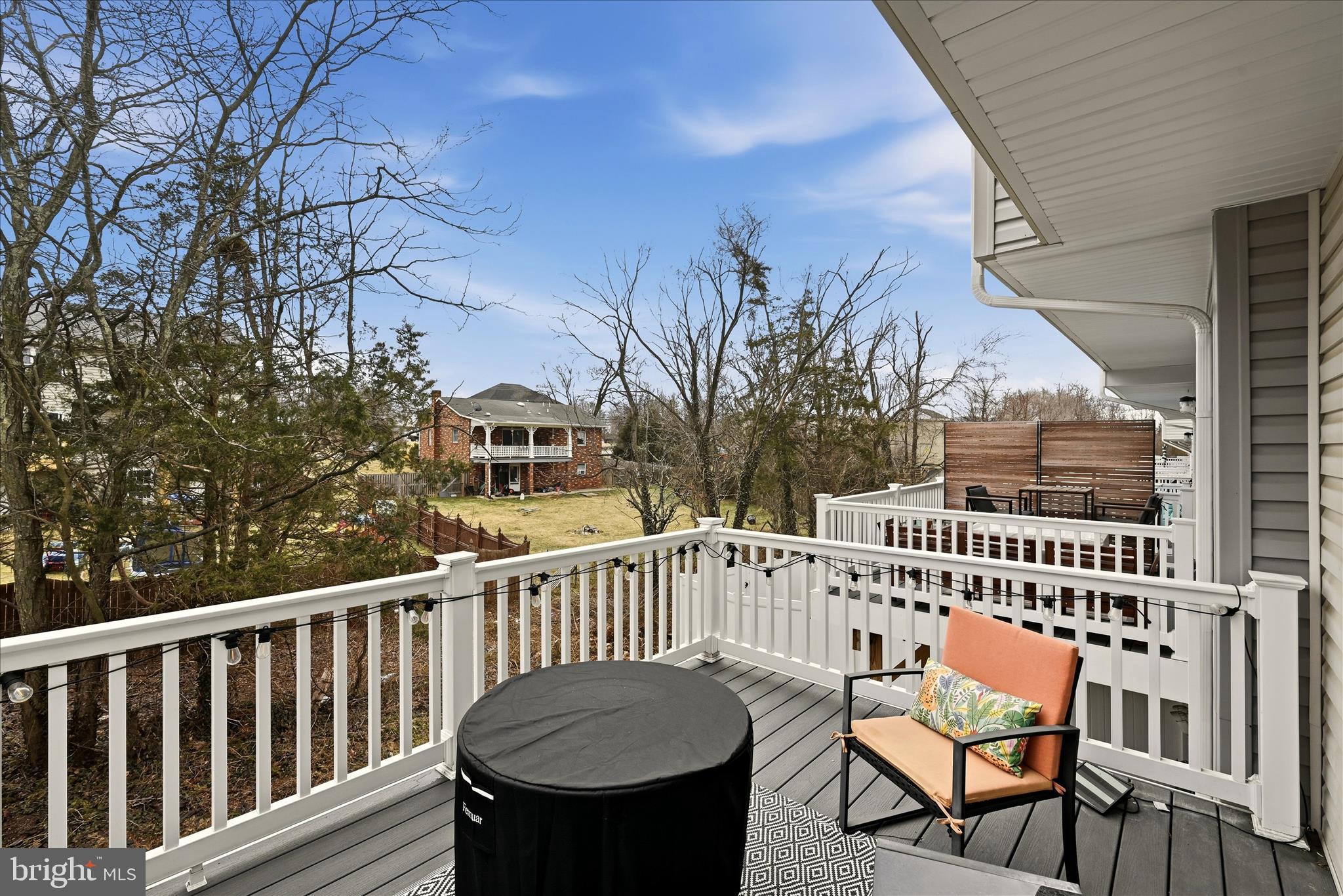 ENFIELD KNOLLS - Residential