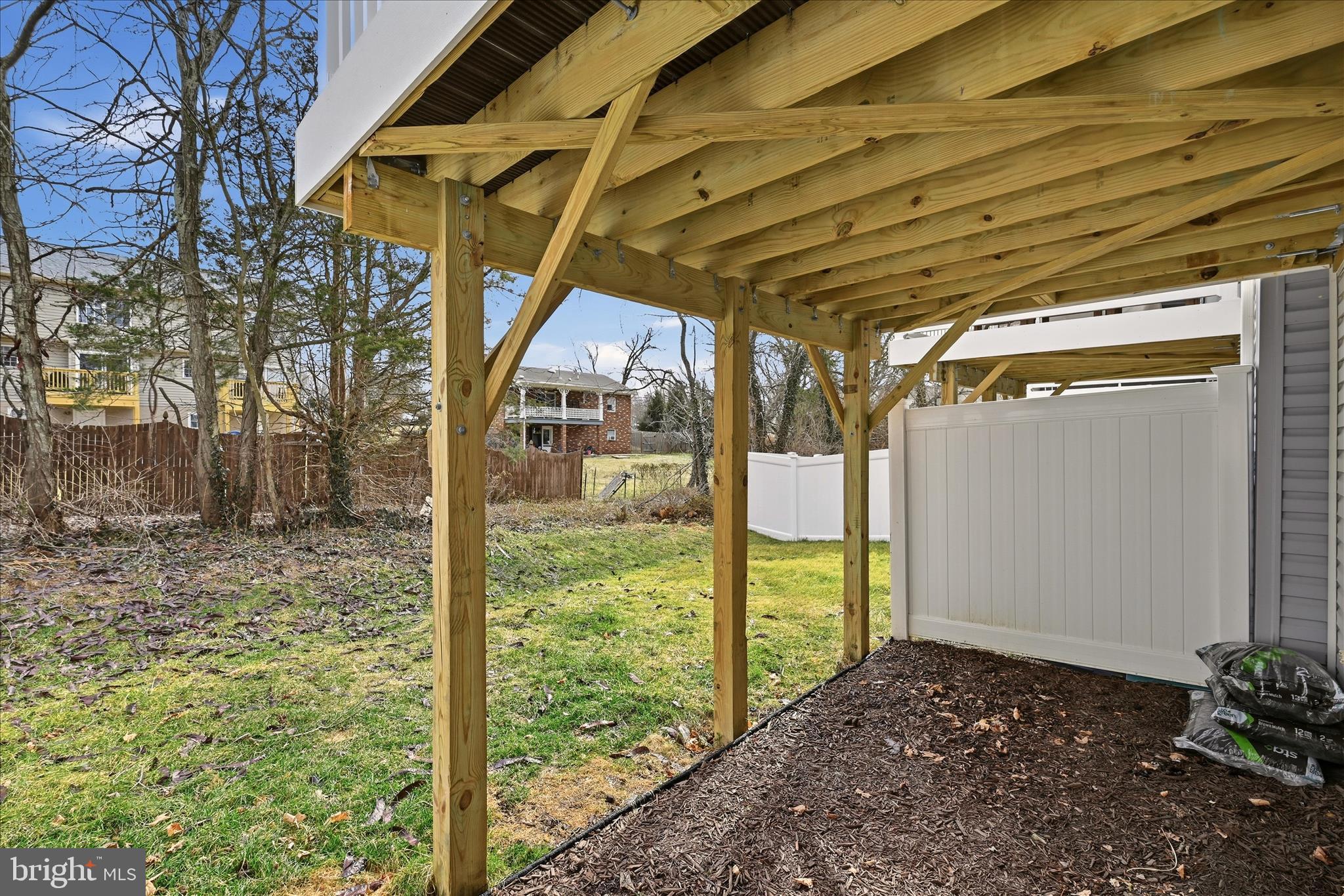 ENFIELD KNOLLS - Residential