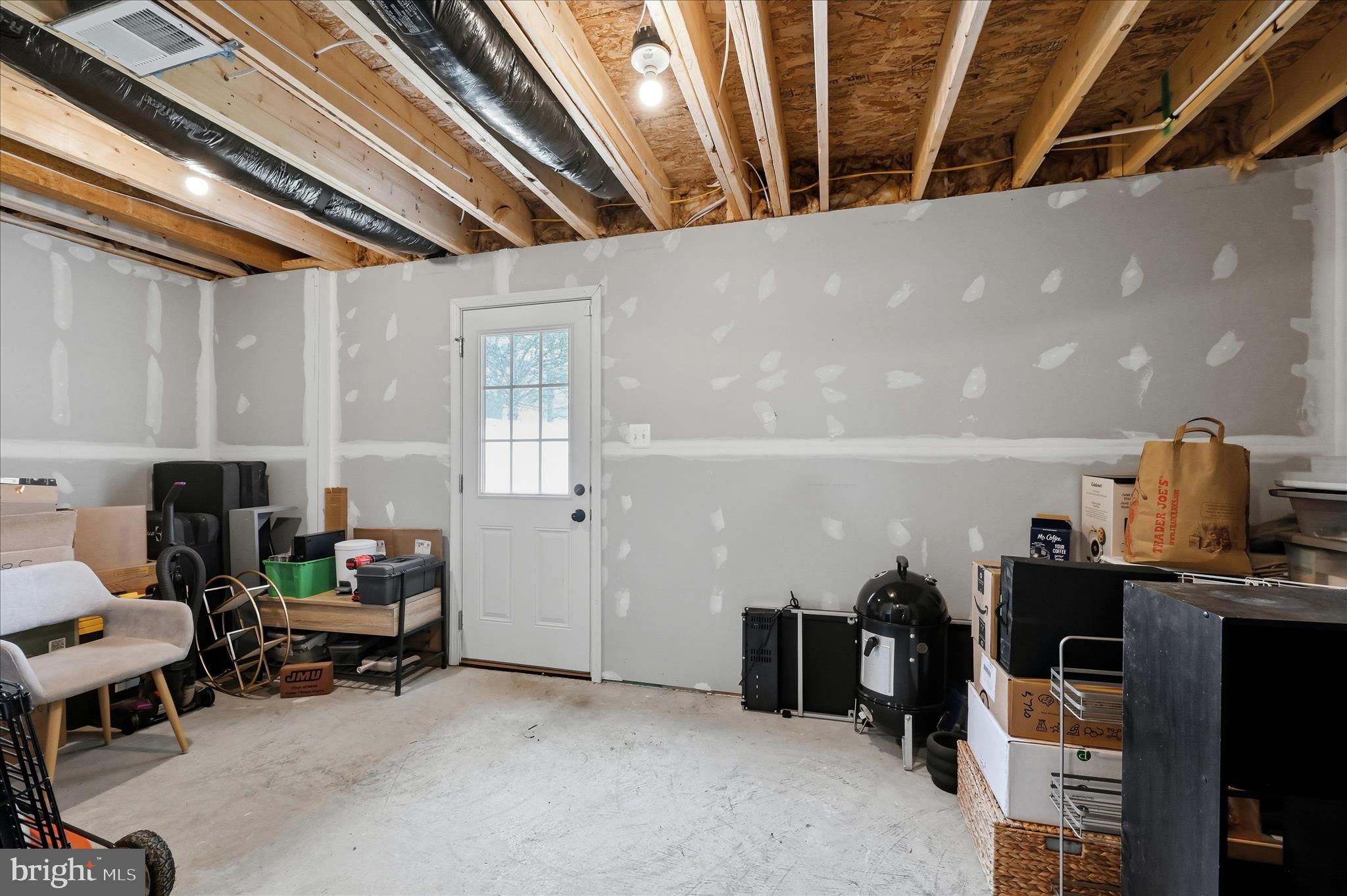 ENFIELD KNOLLS - Residential