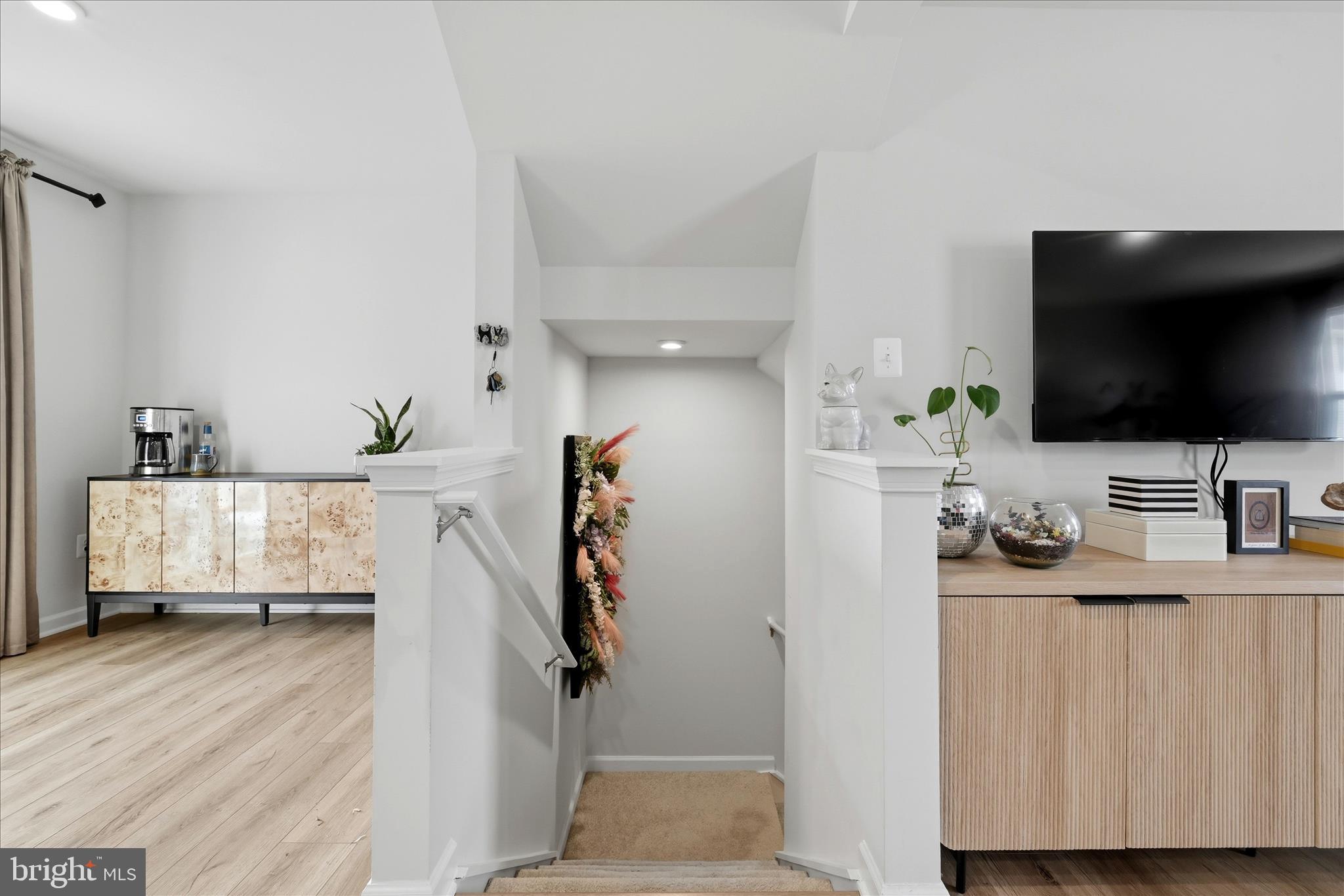 ENFIELD KNOLLS - Residential