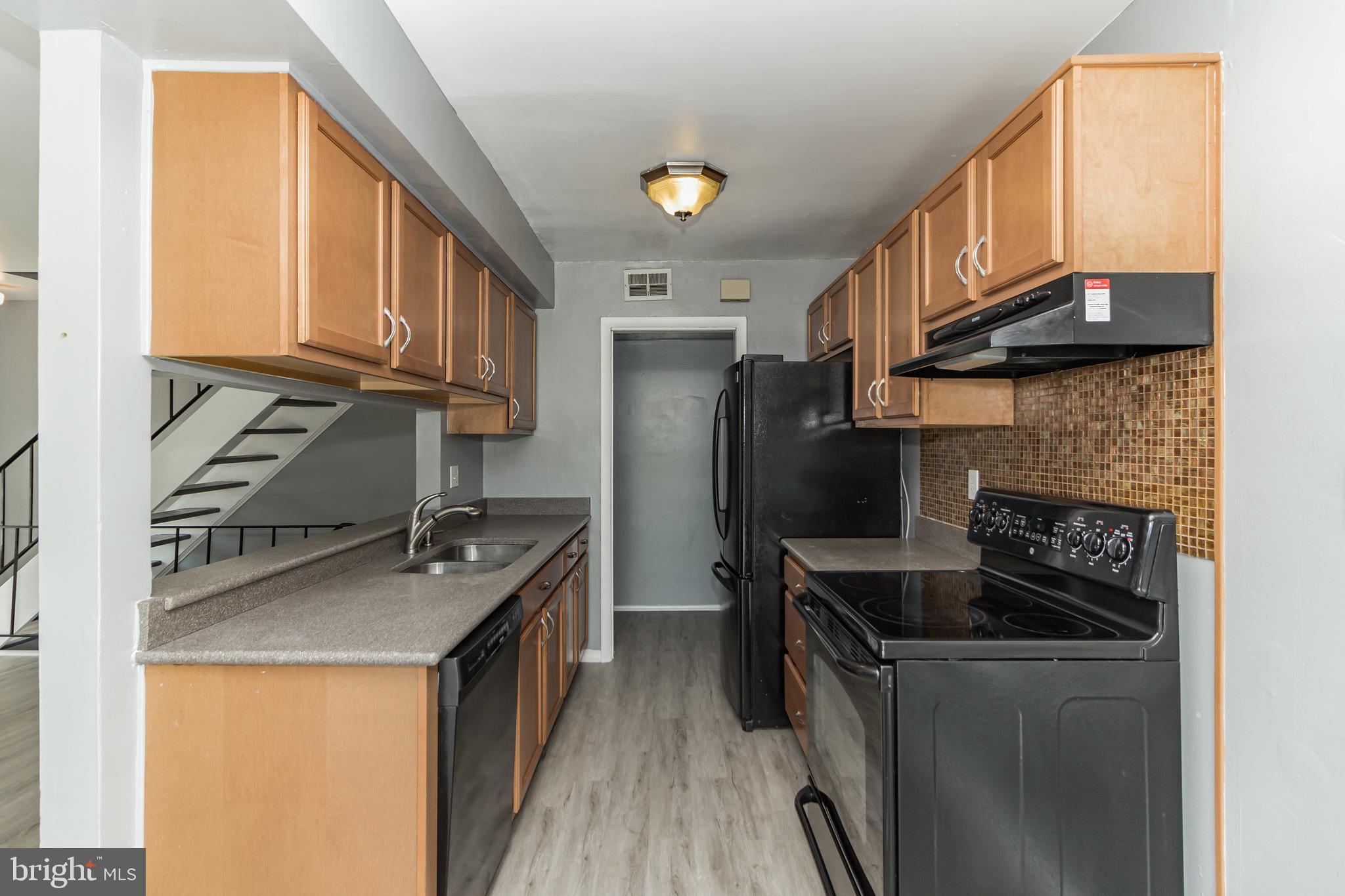 BROOKSHIRE - Residential