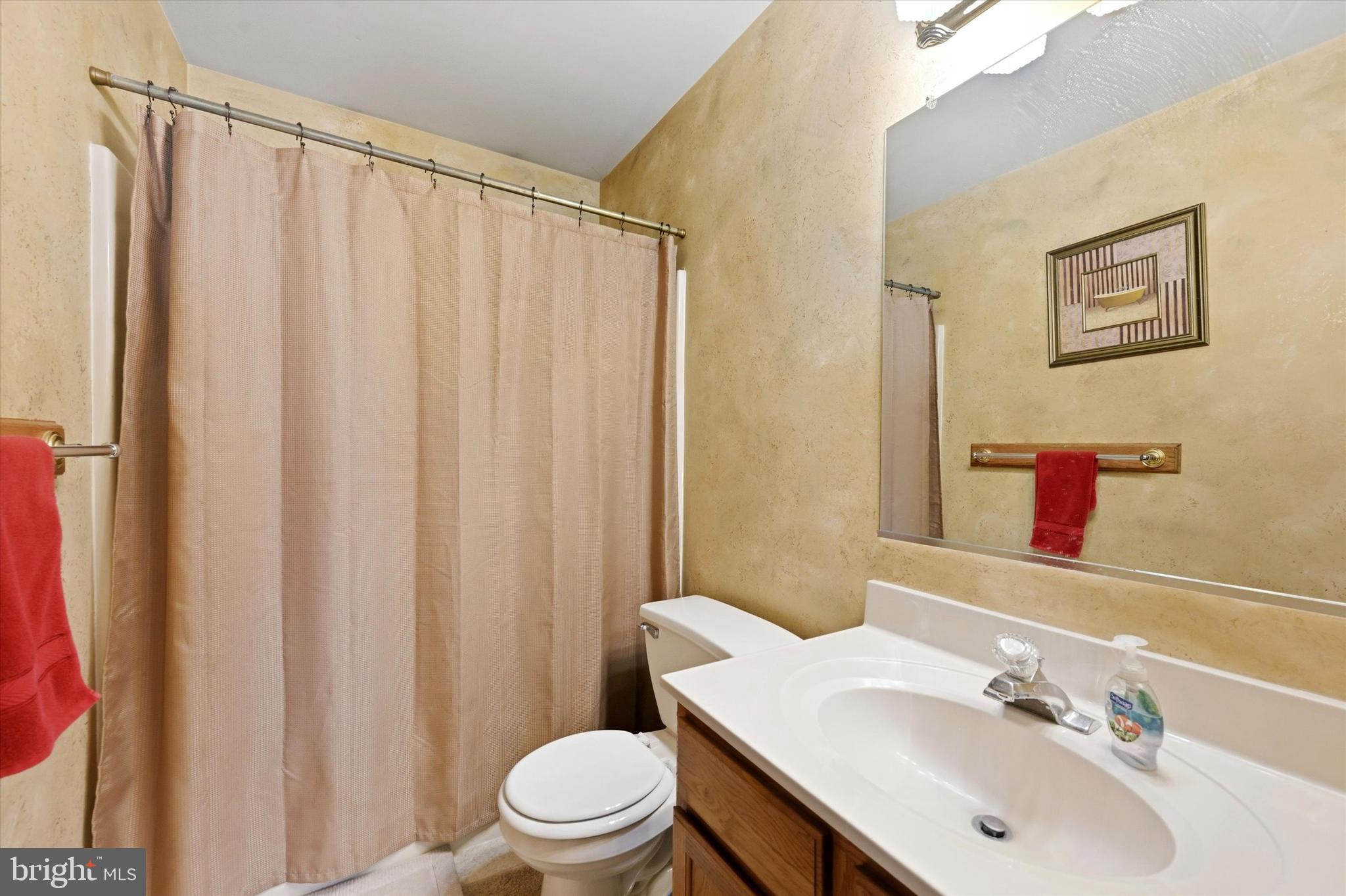 HUNTERS WOODS - Residential