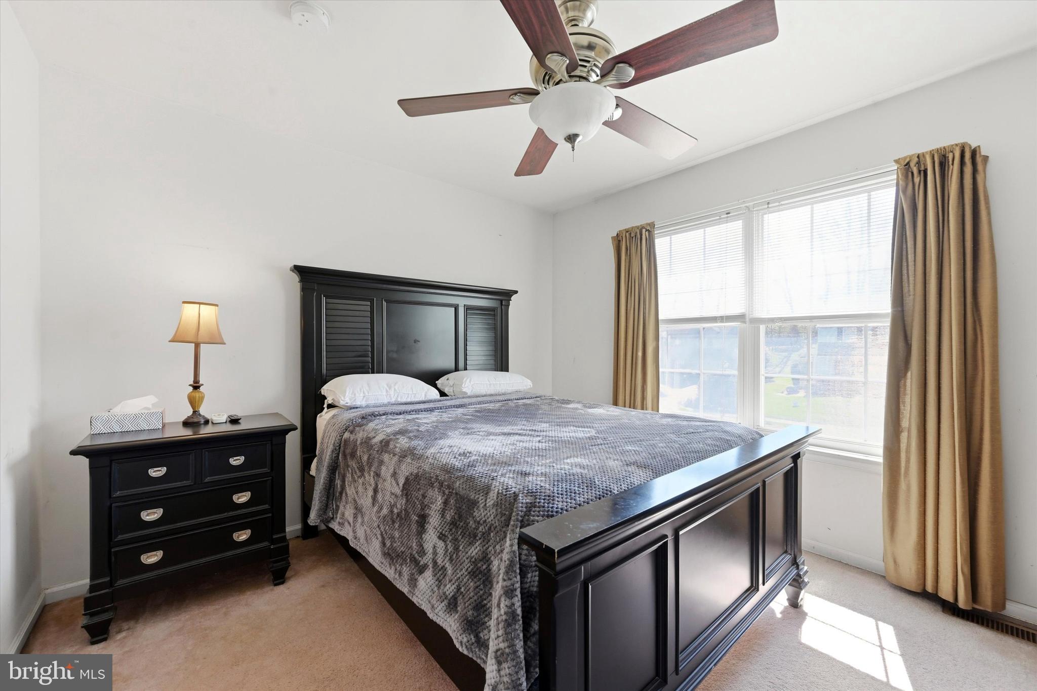 HUNTERS WOODS - Residential