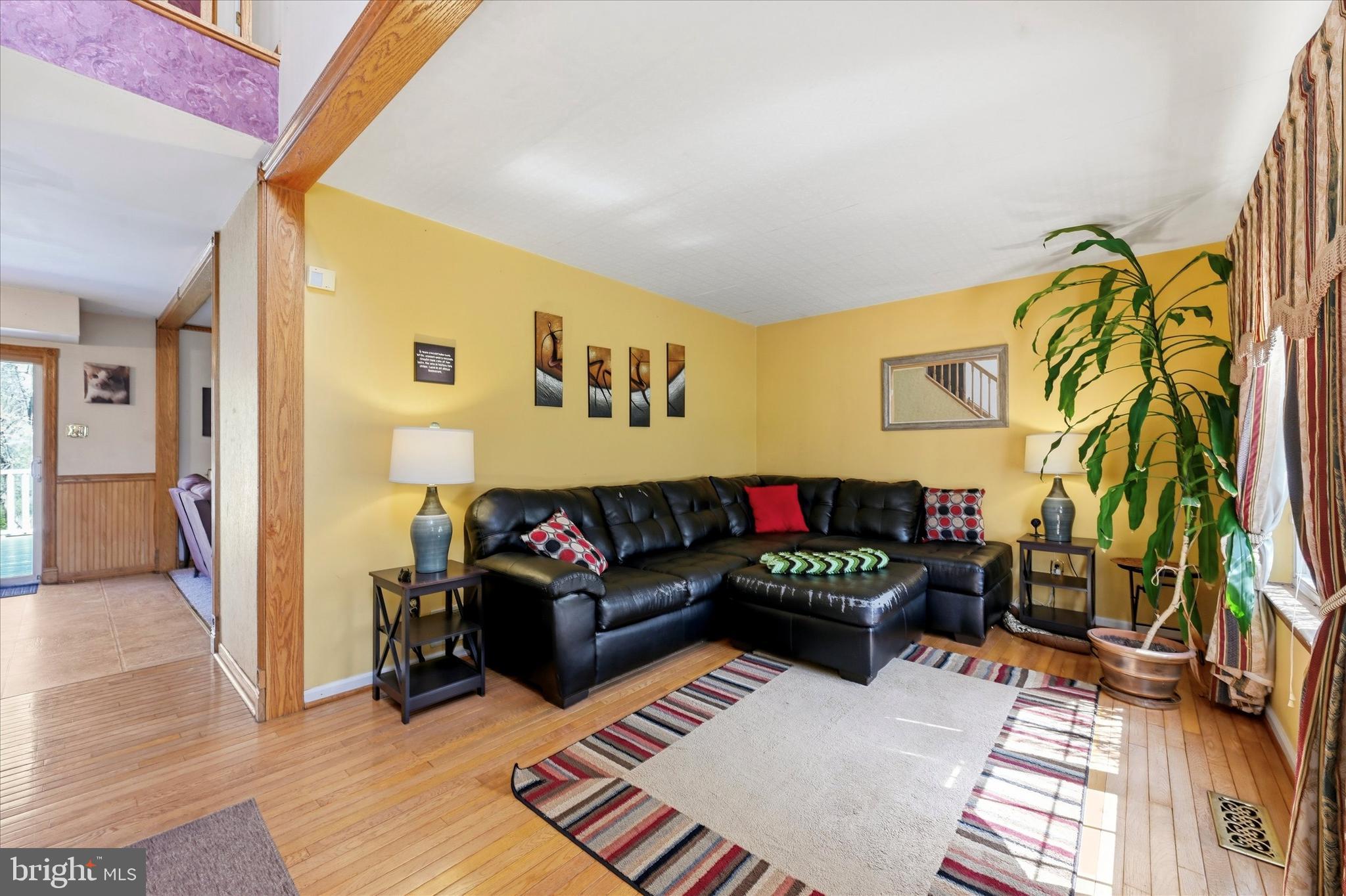 HUNTERS WOODS - Residential