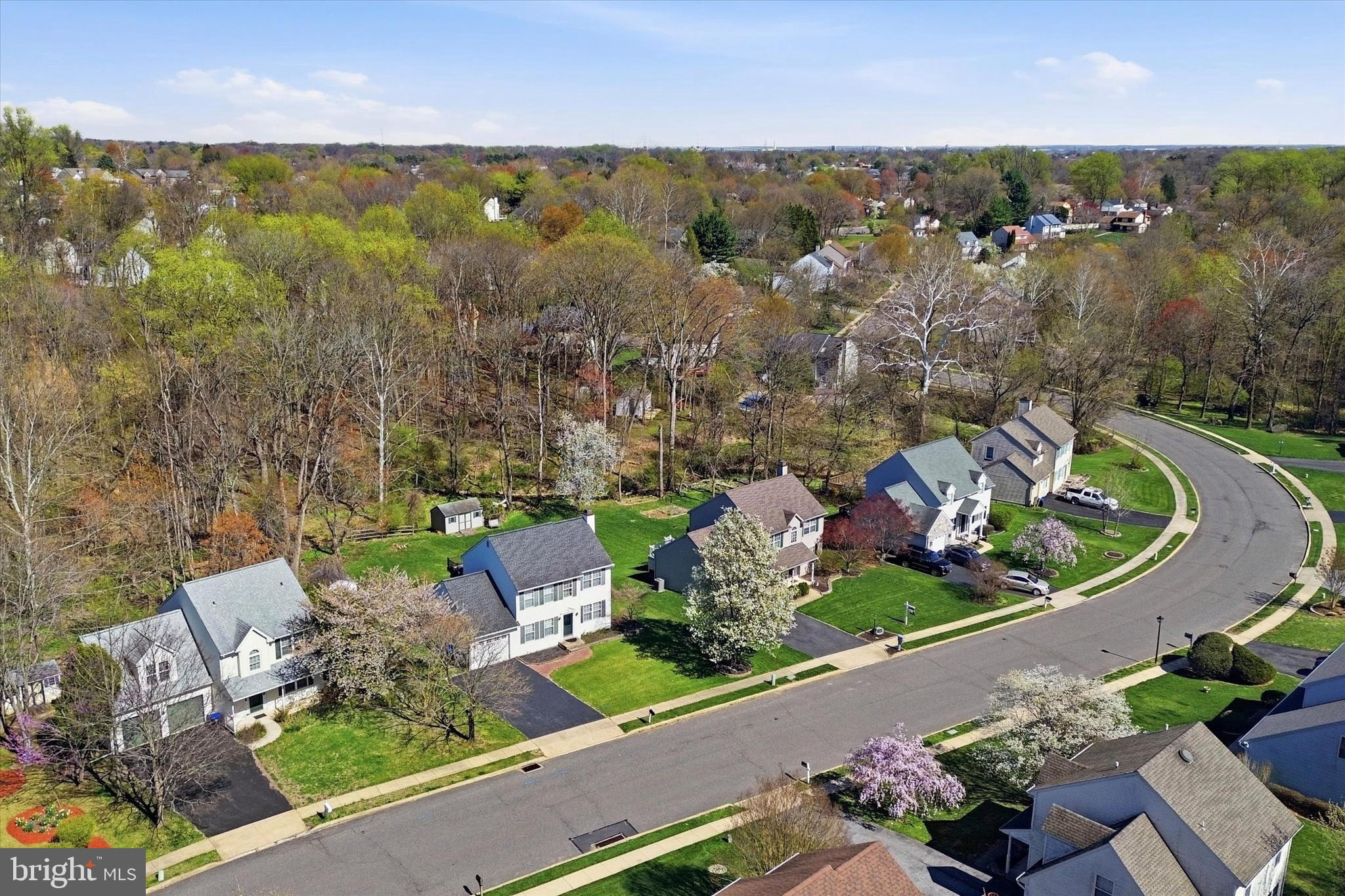 HUNTERS WOODS - Residential