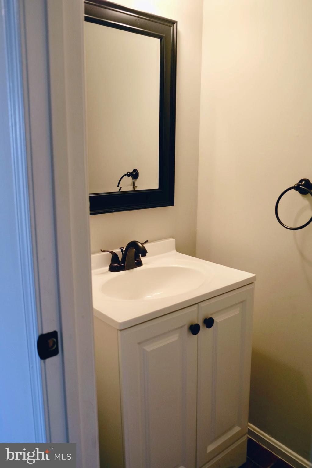 CHURCHILL TOWN SECTOR - Residential Lease