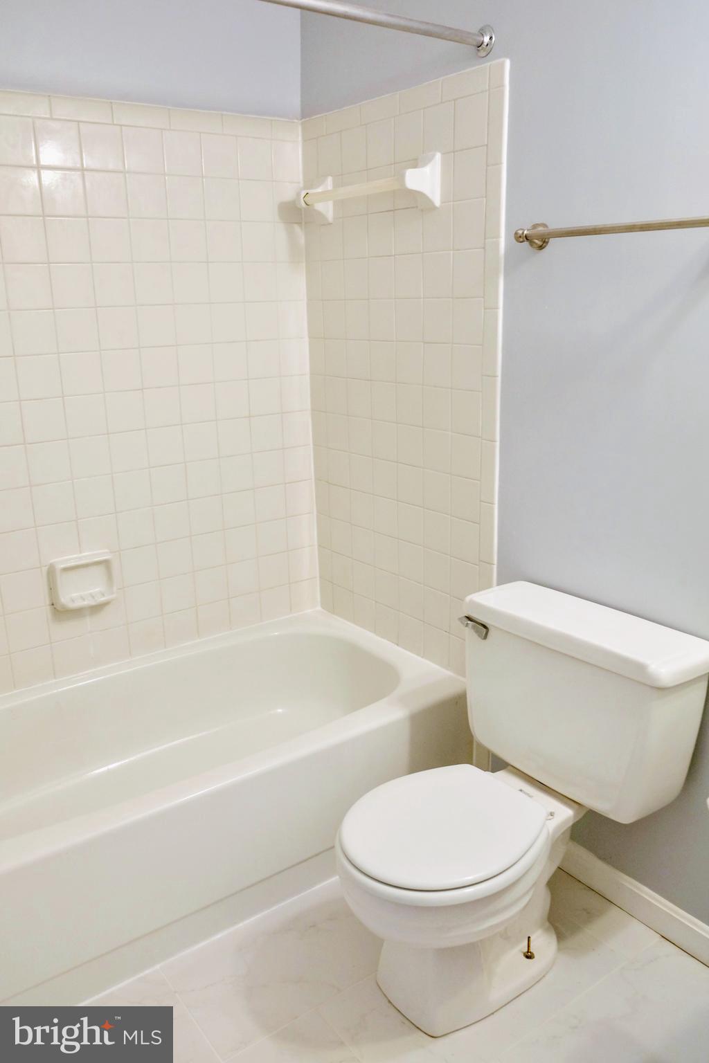 CHURCHILL TOWN SECTOR - Residential Lease