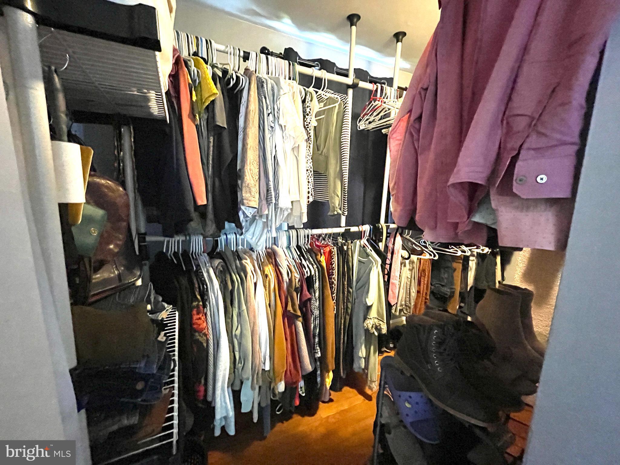 WEST LAWN - Residential Lease