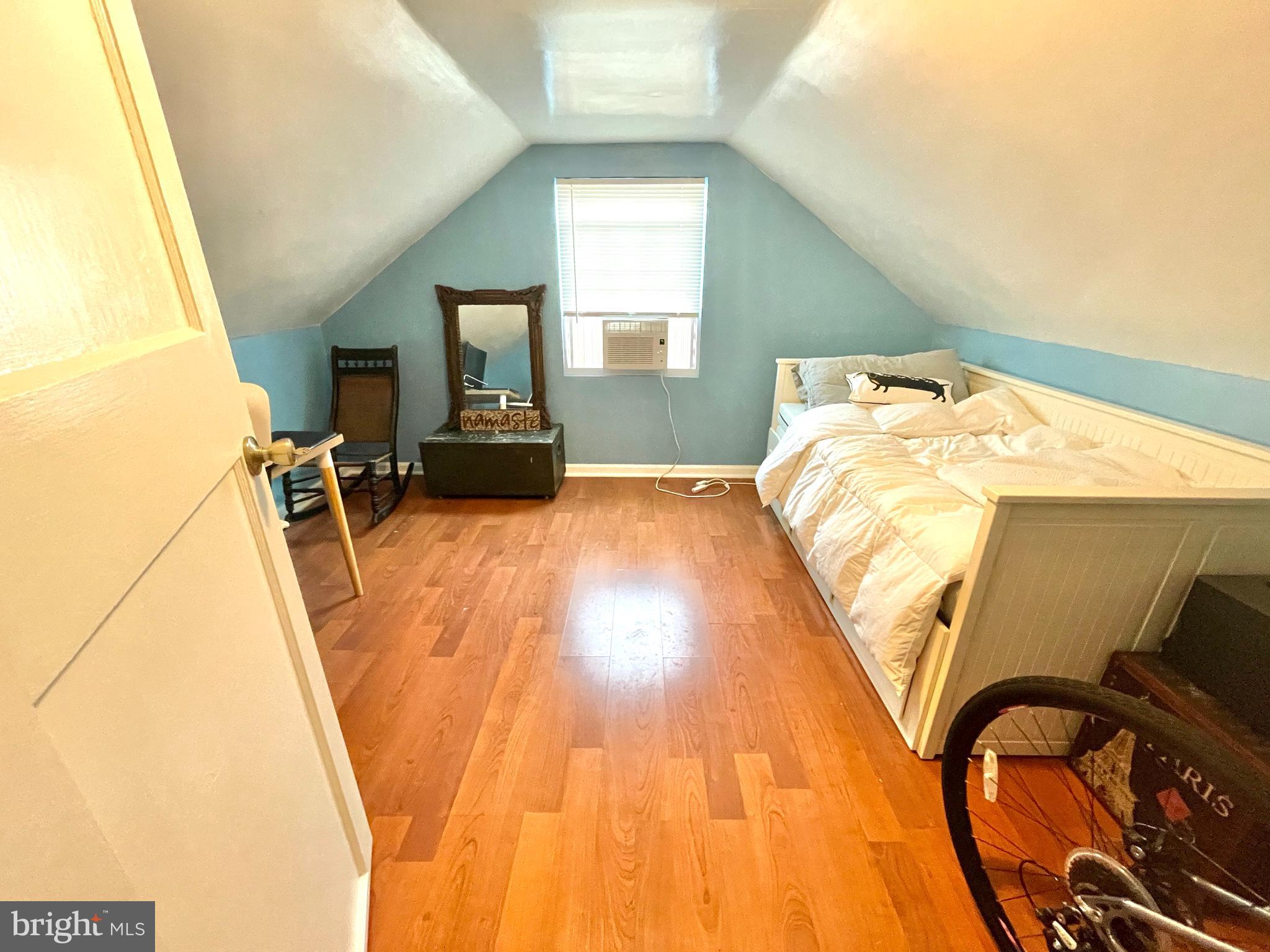 WEST LAWN - Residential Lease