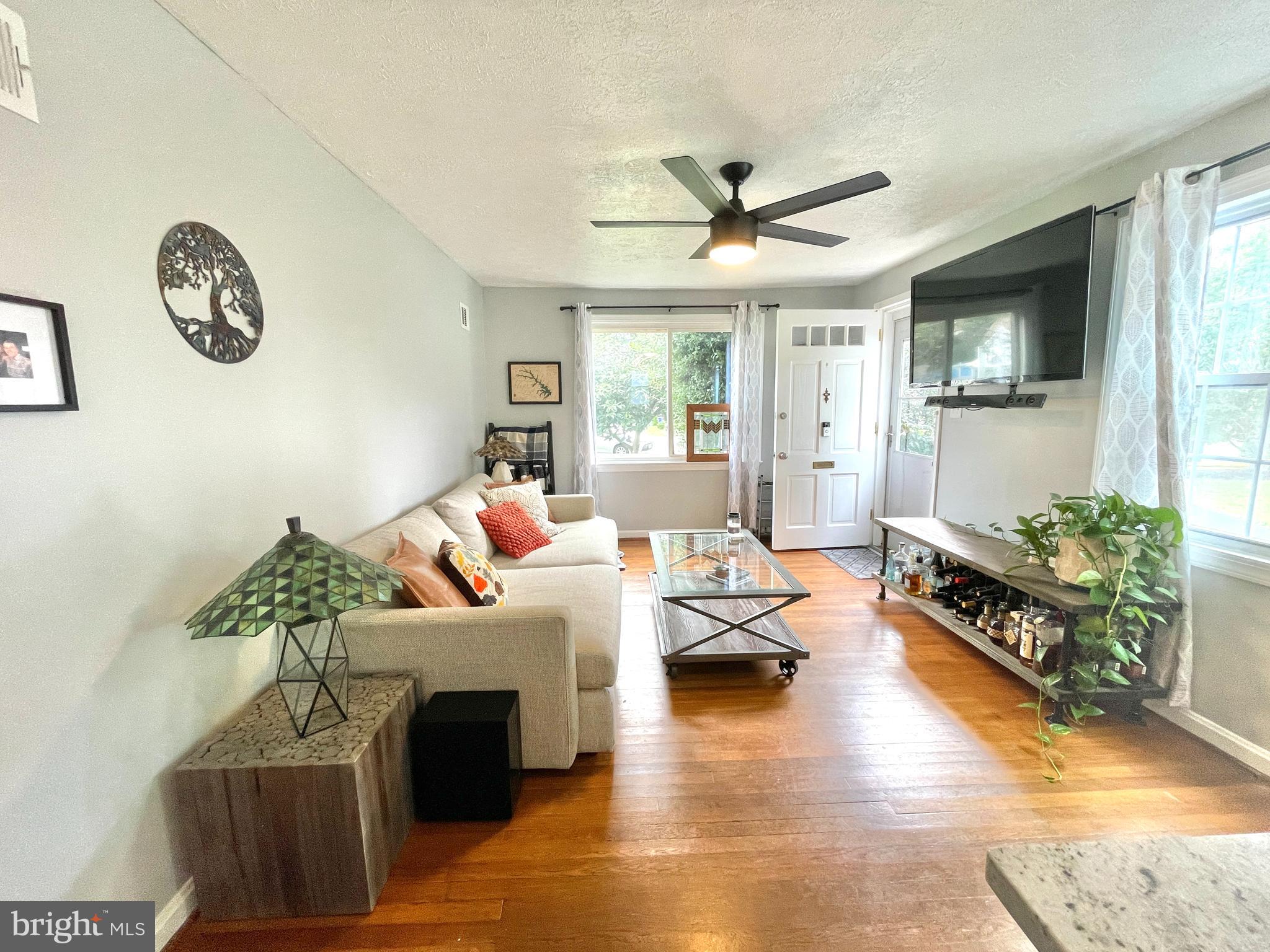 WEST LAWN - Residential Lease