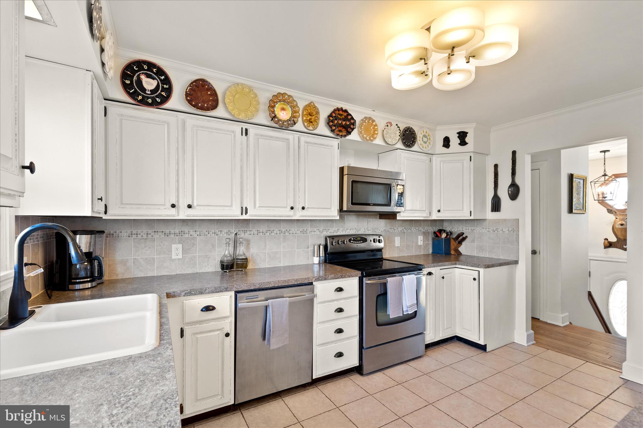 GREEN ACRES ESTATES - Residential