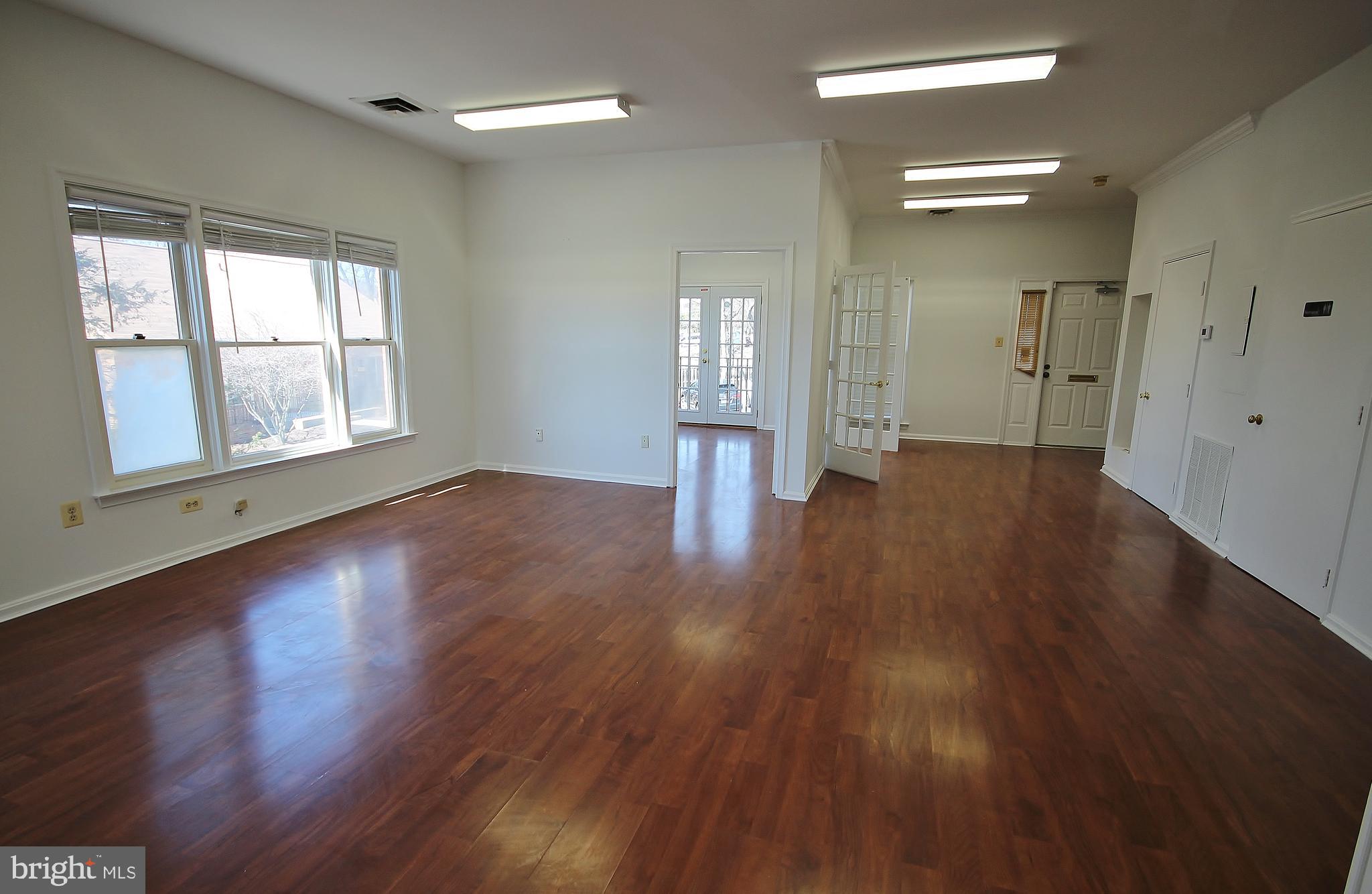5035 BACKLICK ROAD 5035