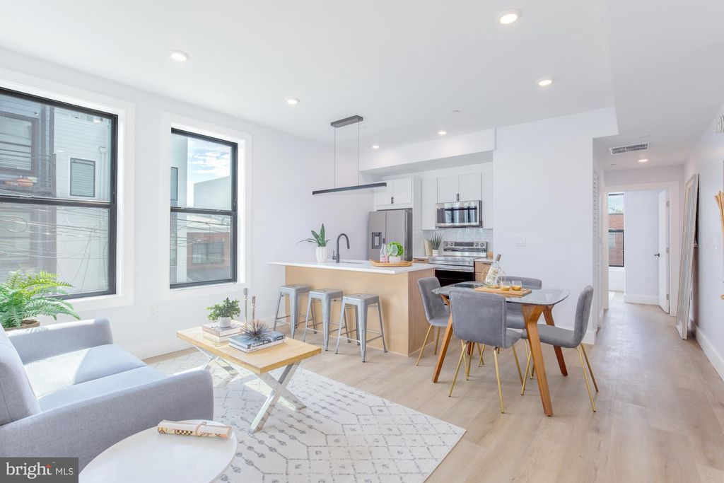 Photo of 1012 17th Place NE #4, WASHINGTON, DC 20002 (MLS # DCDC2251522)