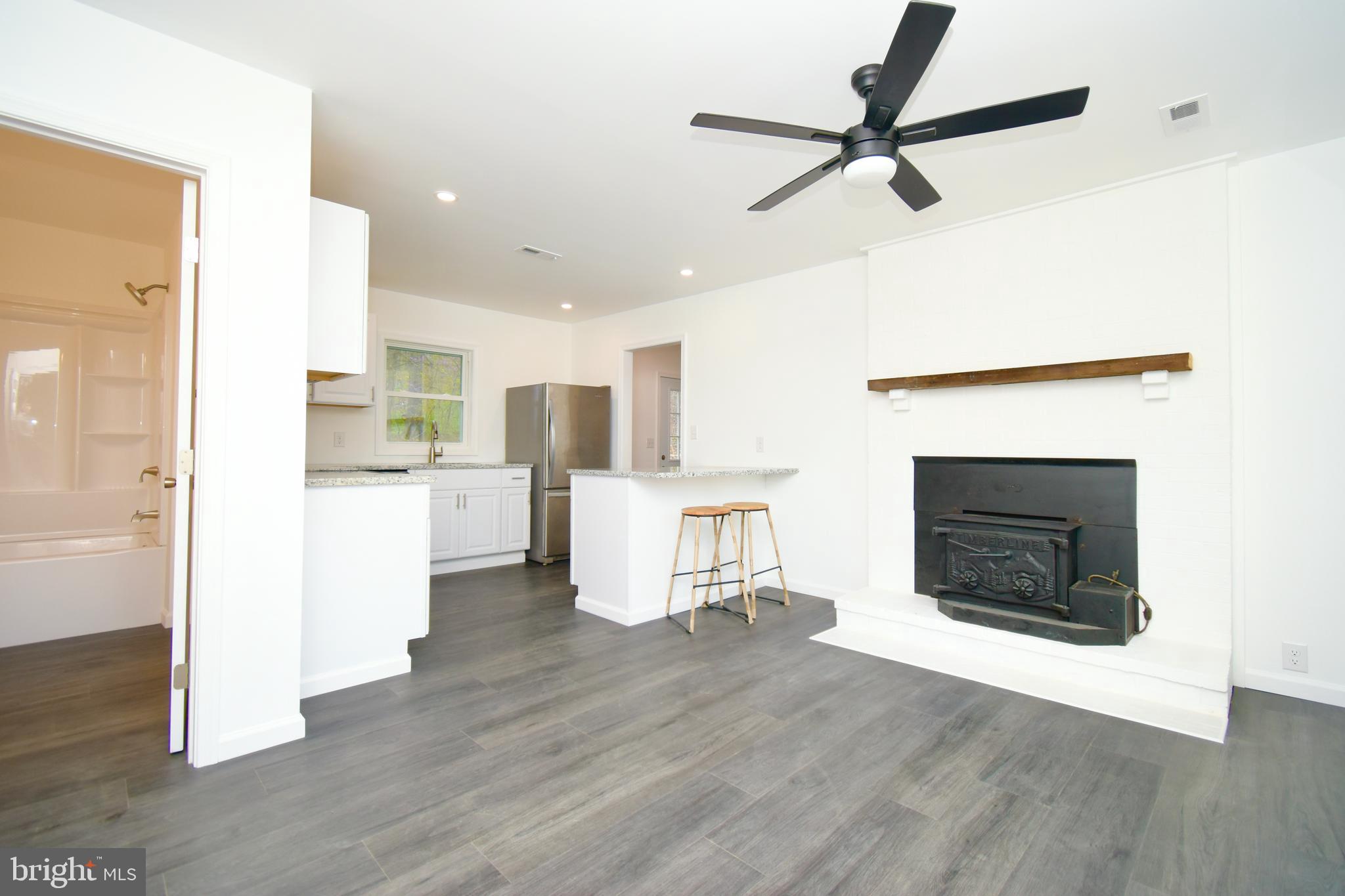 SHAWNEELAND - Residential