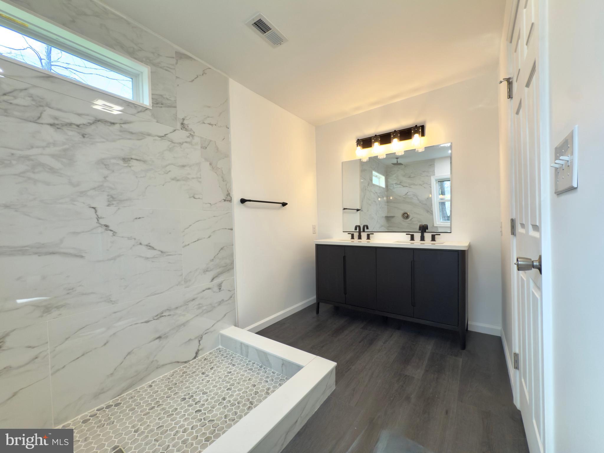 SHAWNEELAND - Residential