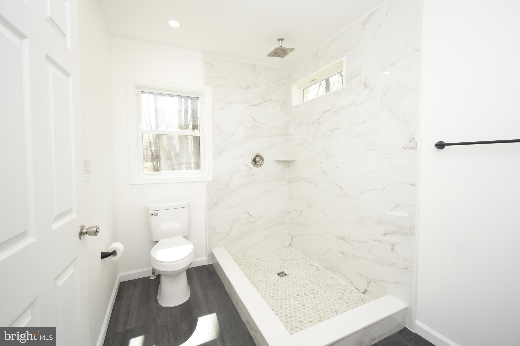 SHAWNEELAND - Residential