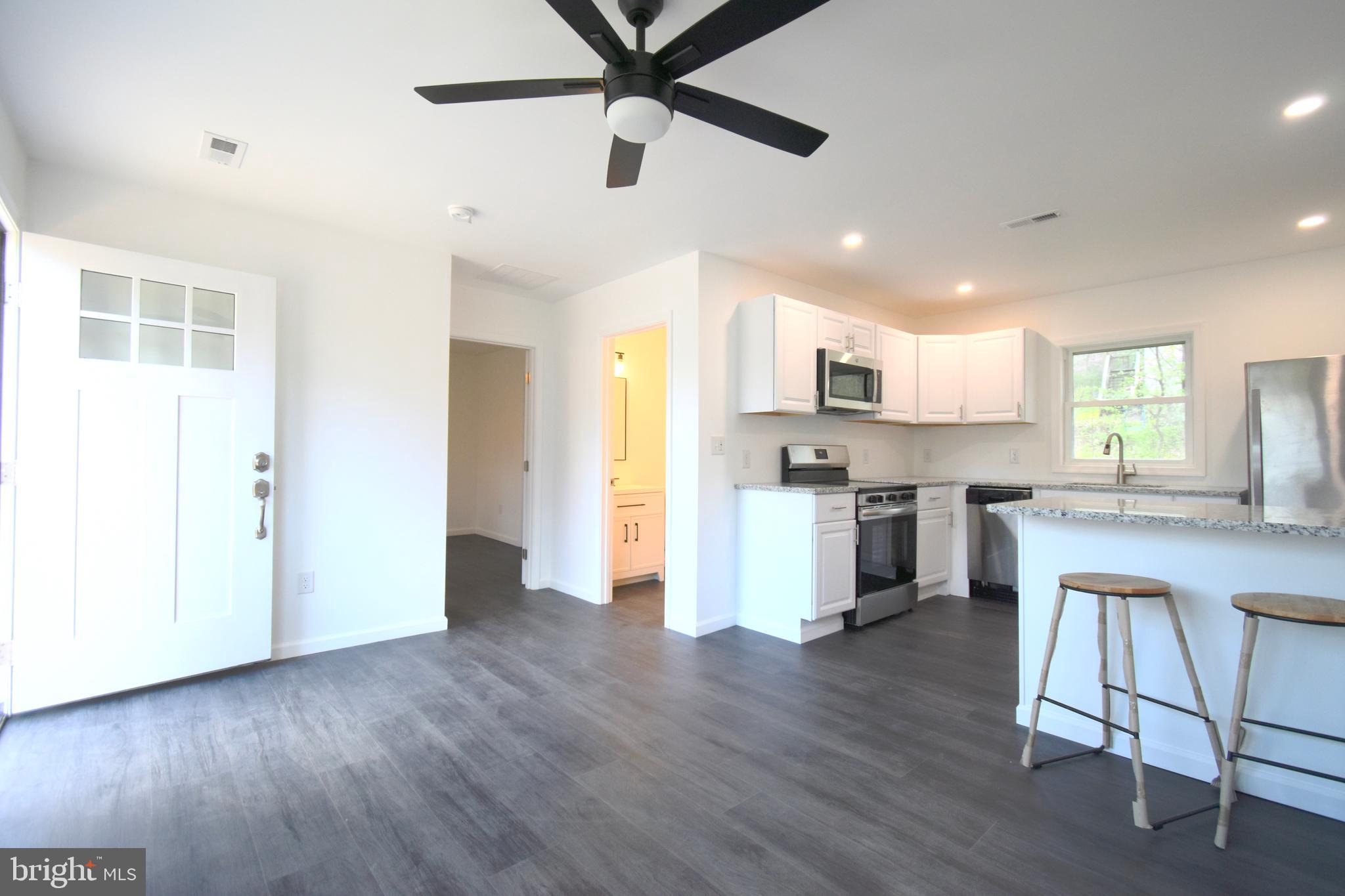 SHAWNEELAND - Residential