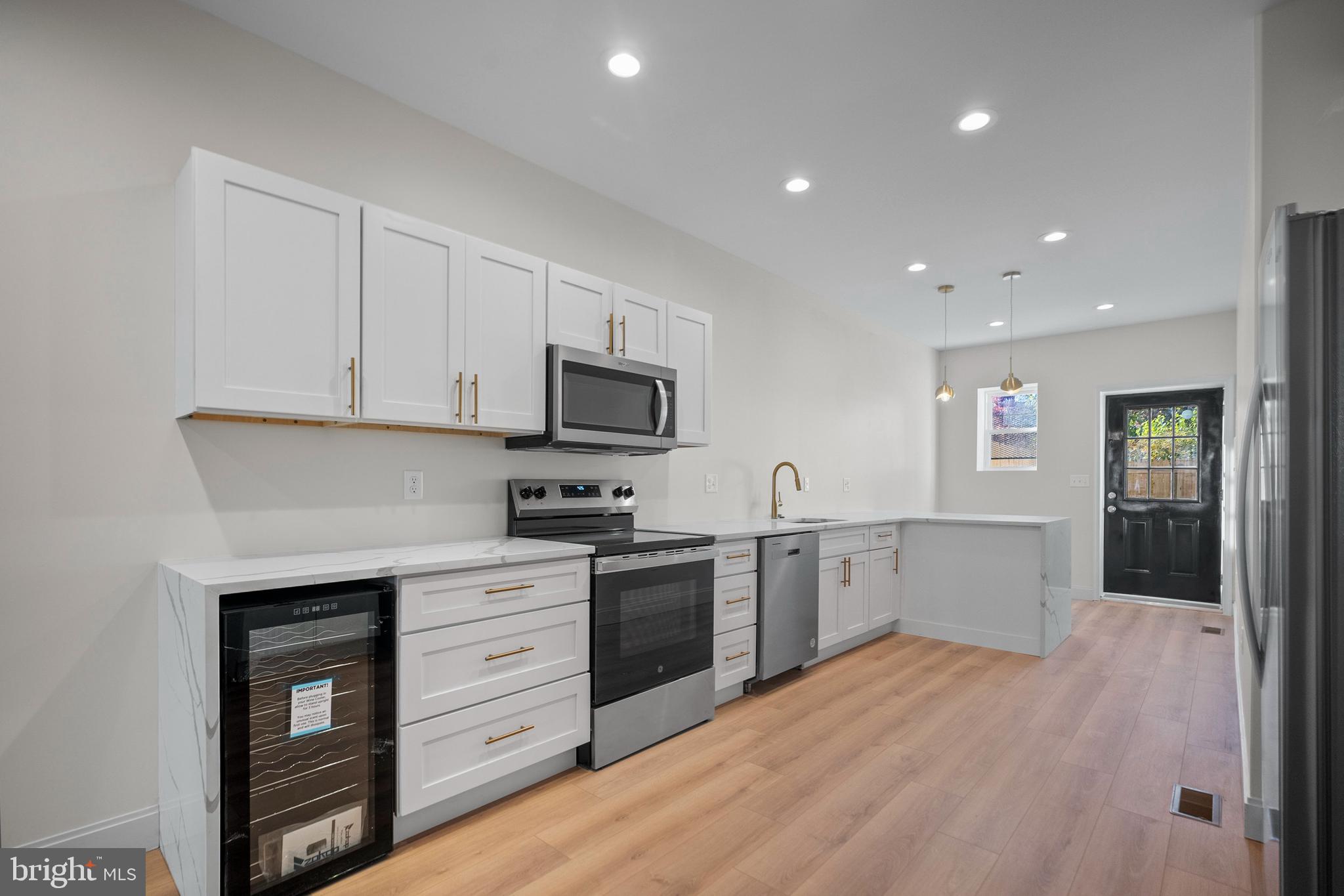 FRANKLIN SQUARE HISTORIC DISTRICT - Residential