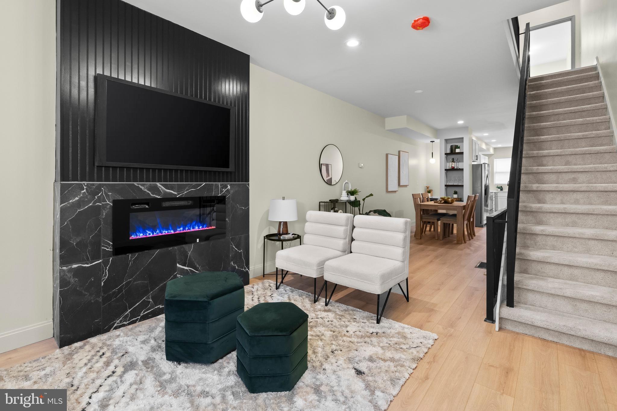 FRANKLIN SQUARE HISTORIC DISTRICT - Residential