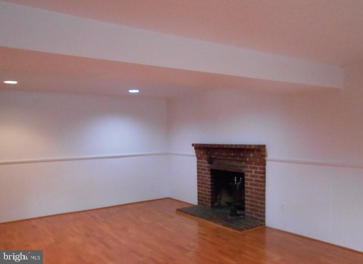 RIVERCREST - Residential Lease