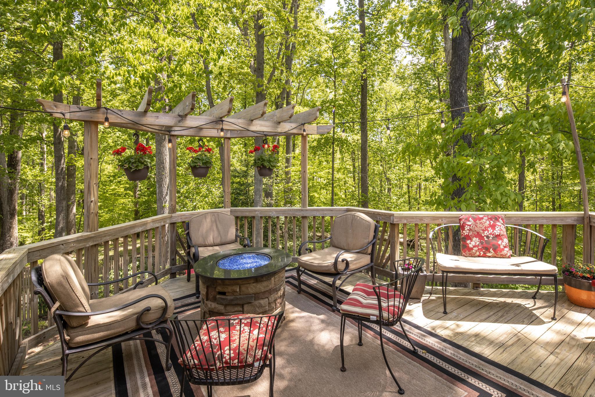 NEWINGTON FOREST - Residential