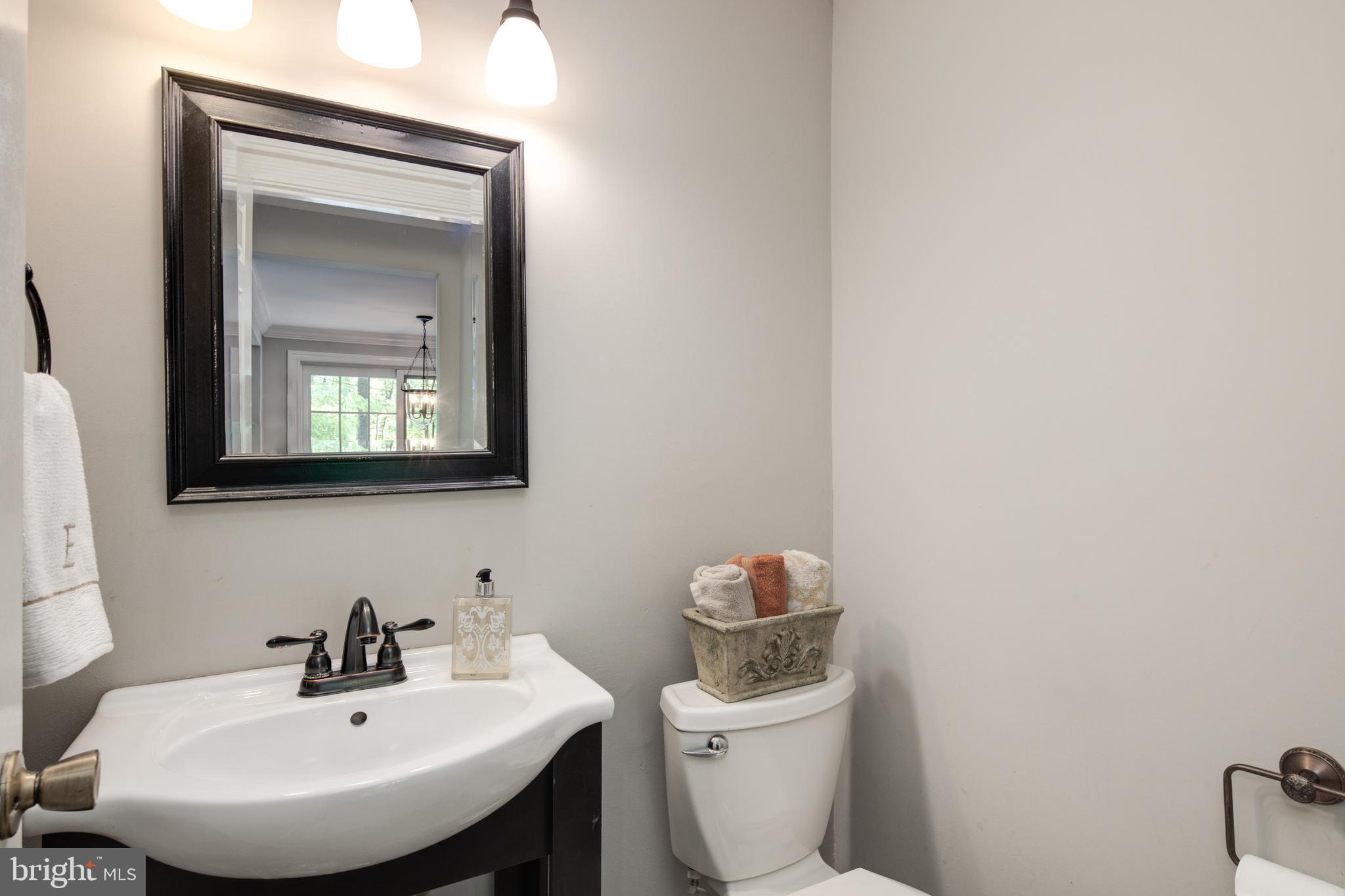 NEWINGTON FOREST - Residential