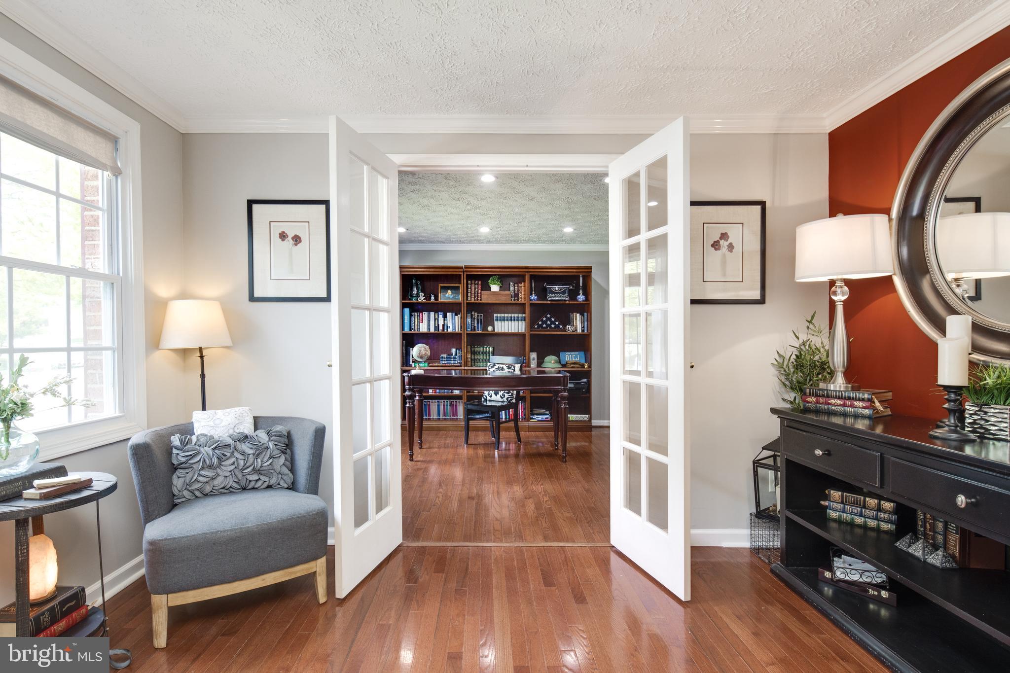 NEWINGTON FOREST - Residential