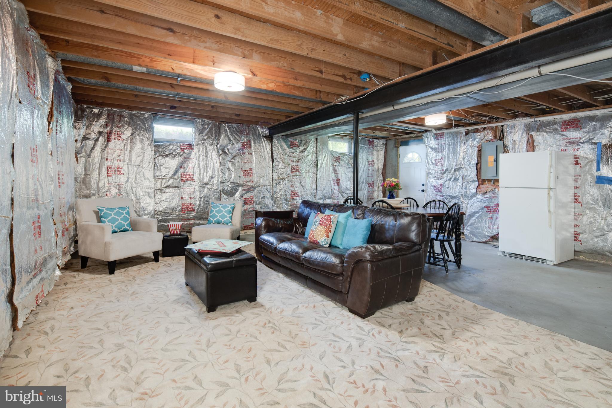 NEWINGTON FOREST - Residential