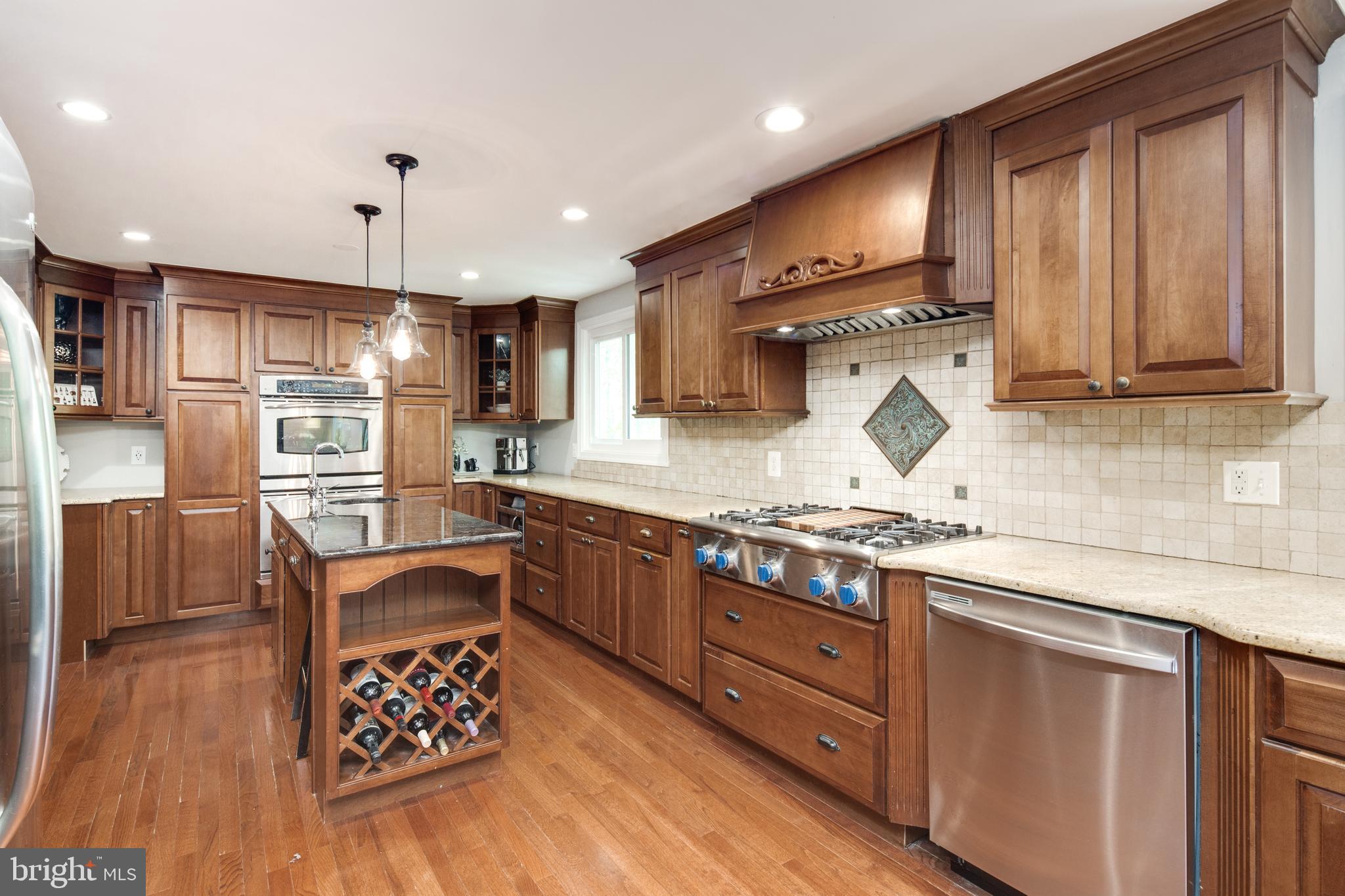 NEWINGTON FOREST - Residential