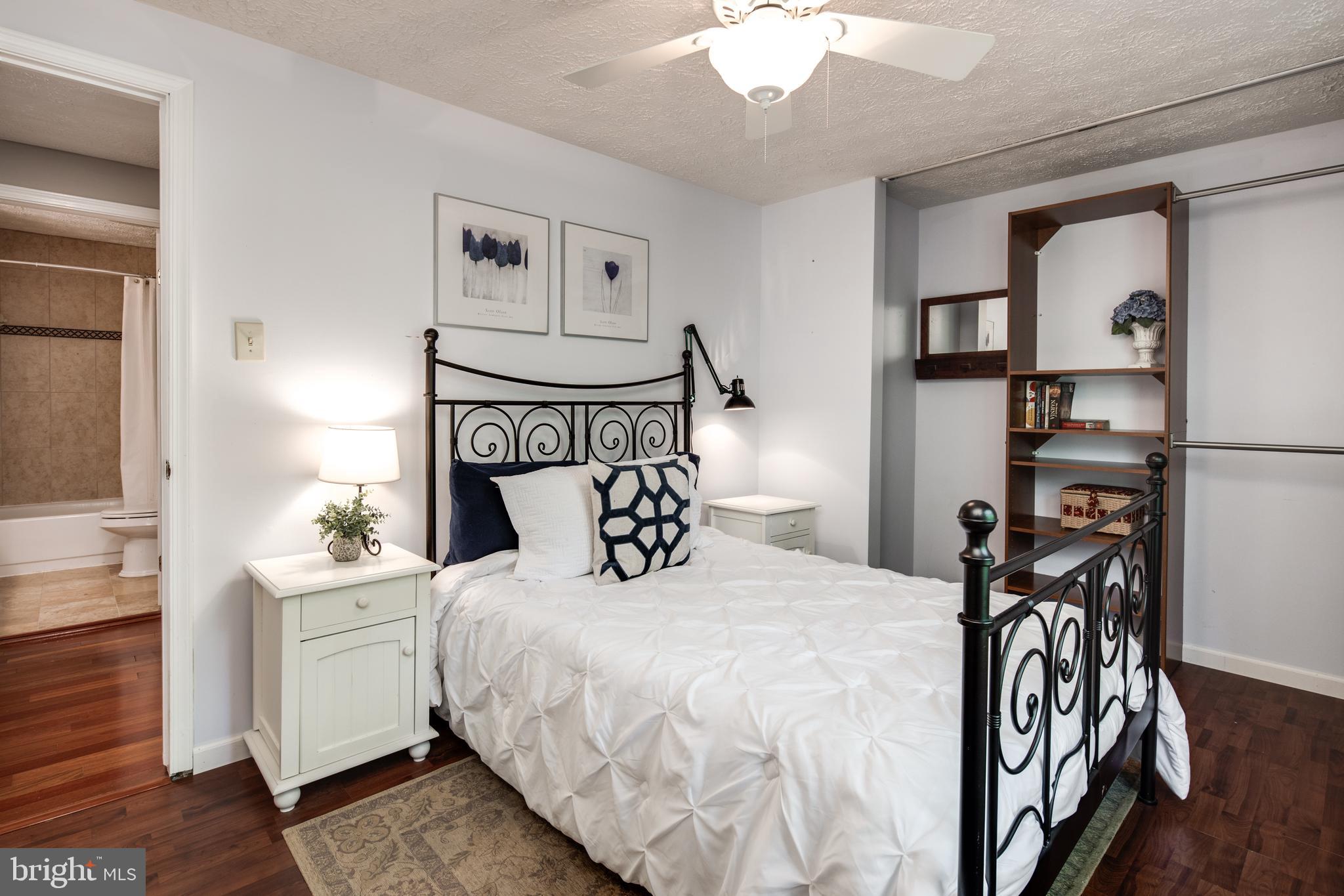 NEWINGTON FOREST - Residential