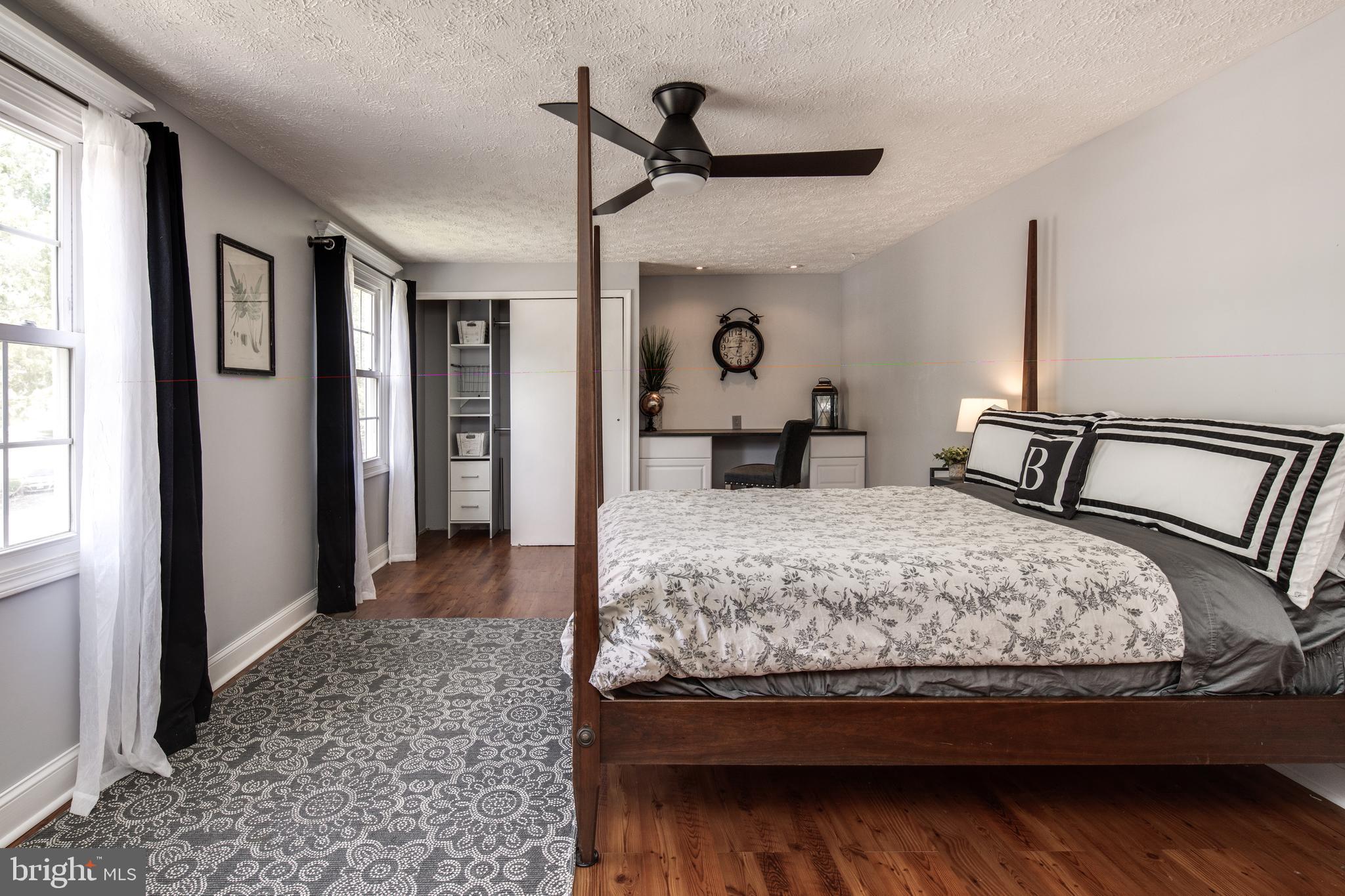 NEWINGTON FOREST - Residential