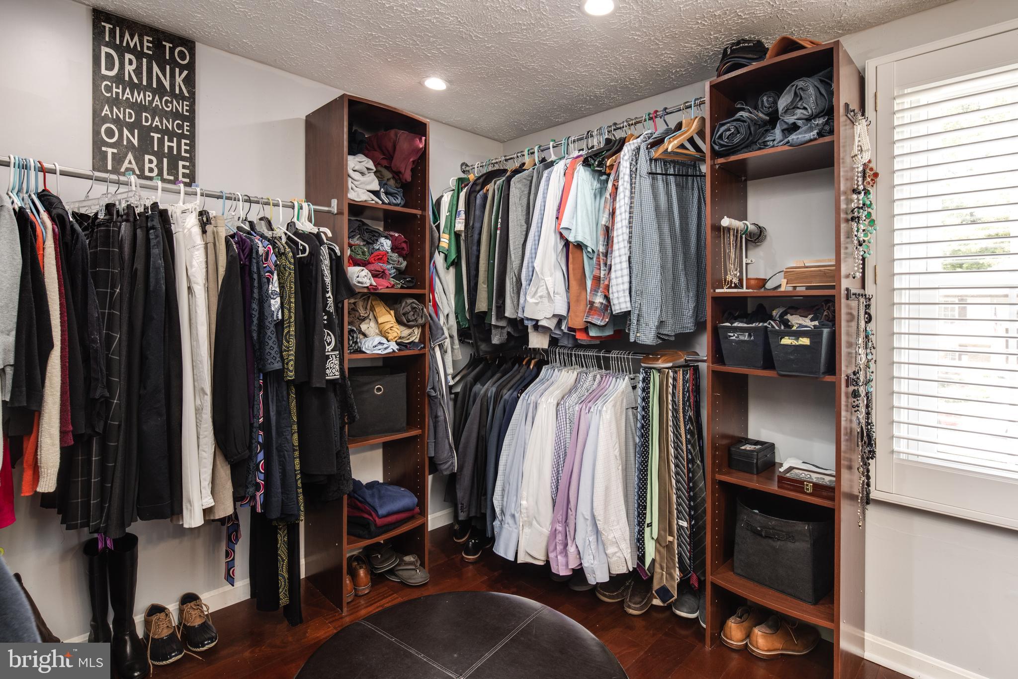 NEWINGTON FOREST - Residential