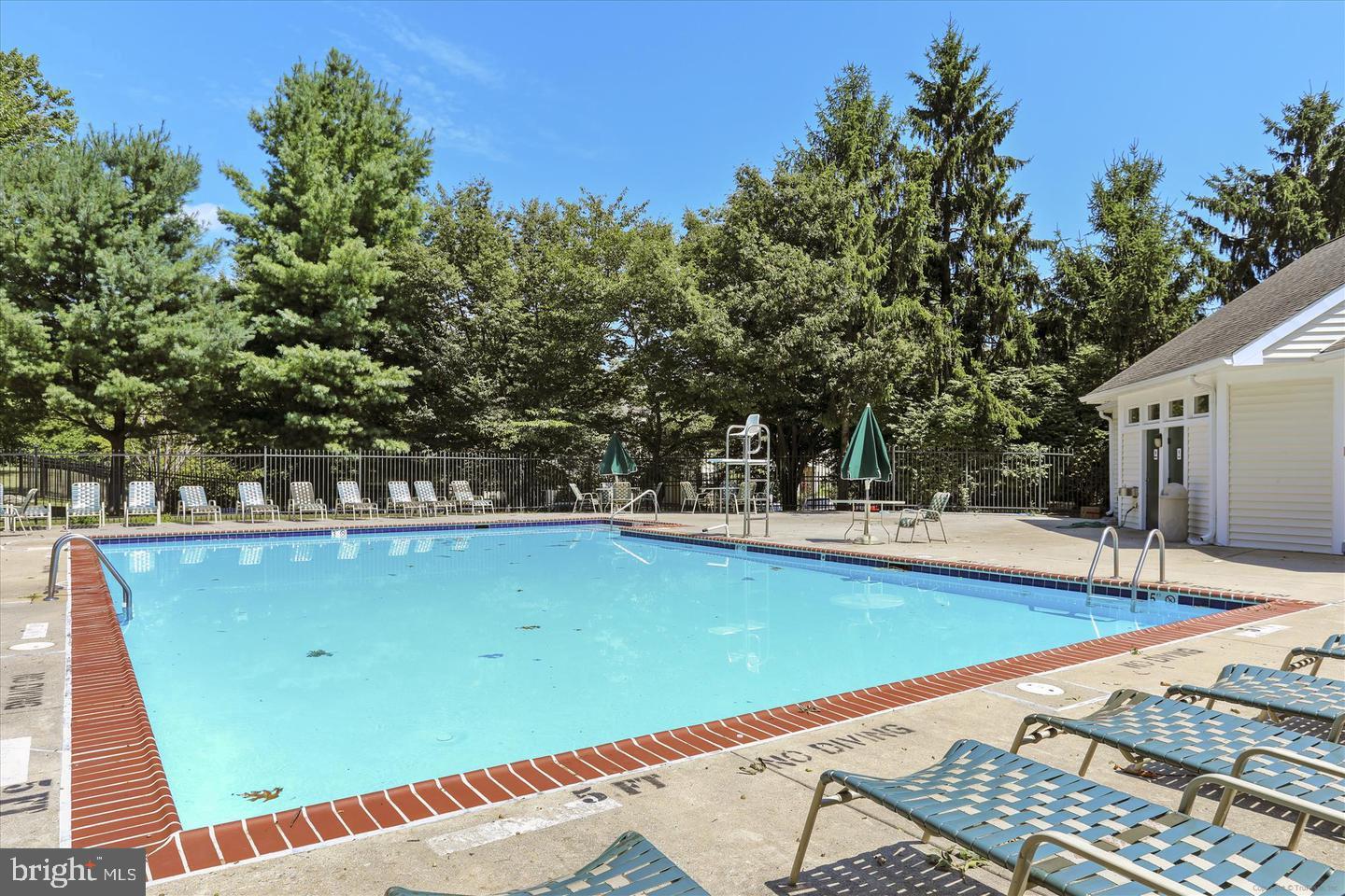 MONTGOMERY CHASE CODM - Residential Lease