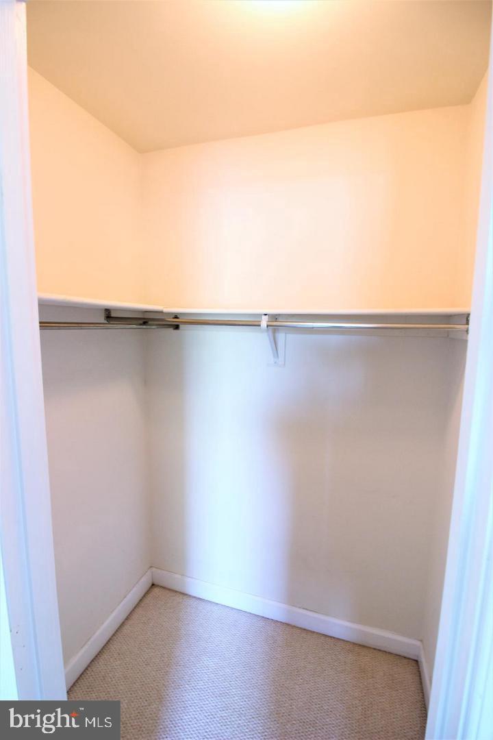 MONTGOMERY CHASE CODM - Residential Lease