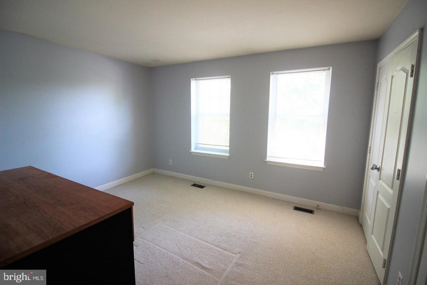 MONTGOMERY CHASE CODM - Residential Lease