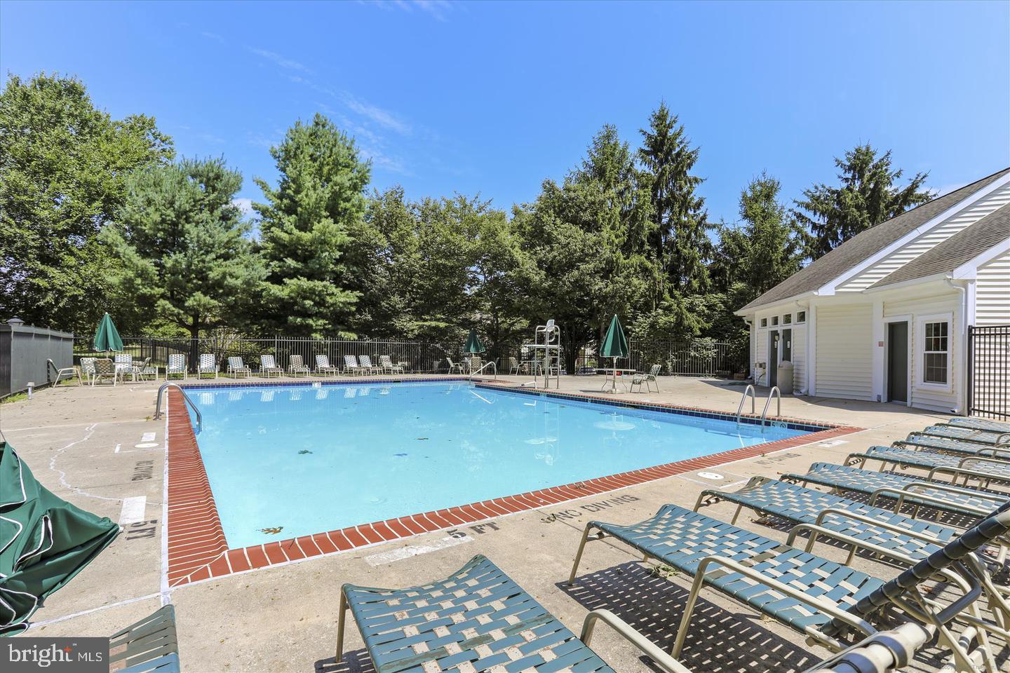 MONTGOMERY CHASE CODM - Residential Lease