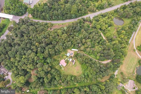 401 WEAVERS MILL ROAD LANDISBURG PA 17040