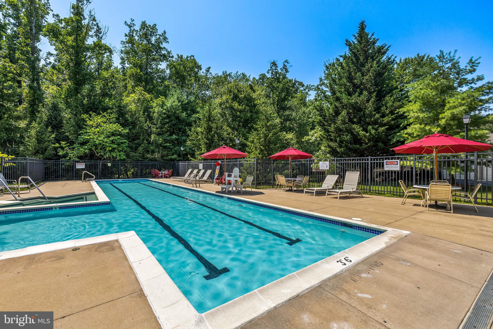 GLYNDON TRACE - Residential