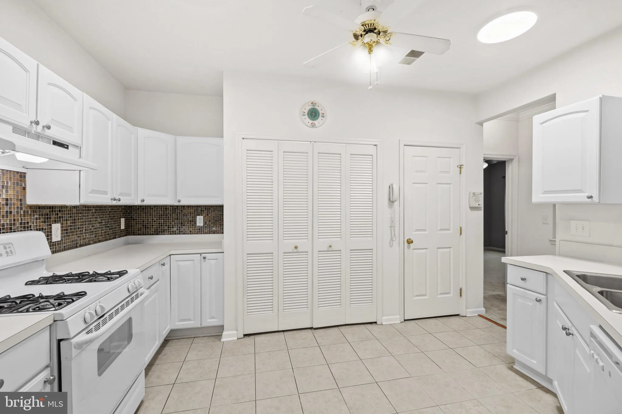 Reisterstown, Maryland 21136, United States, 2 Bedrooms Bedrooms, ,2 BathroomsBathrooms,Residential,Active,229251